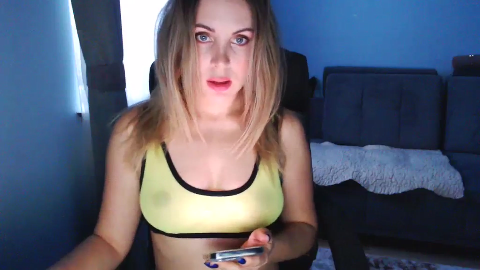 Gallery image thumbnail from Sicille's myfreecams stream on, 11/15/2023, 14:17 image 3 of 20