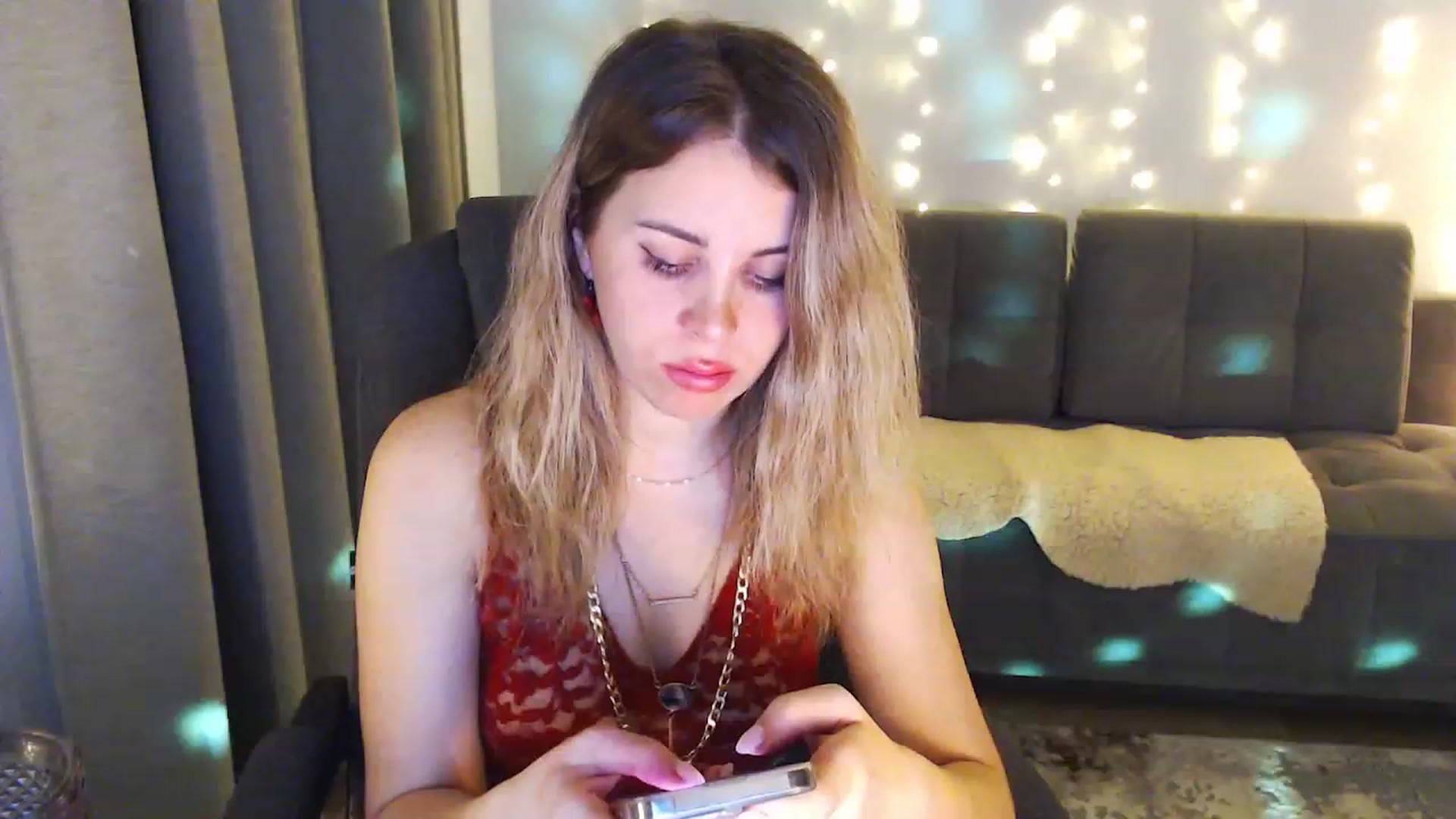 Gallery image thumbnail from Sicille's myfreecams stream on, 12/02/2023, 19:55 image 12 of 20