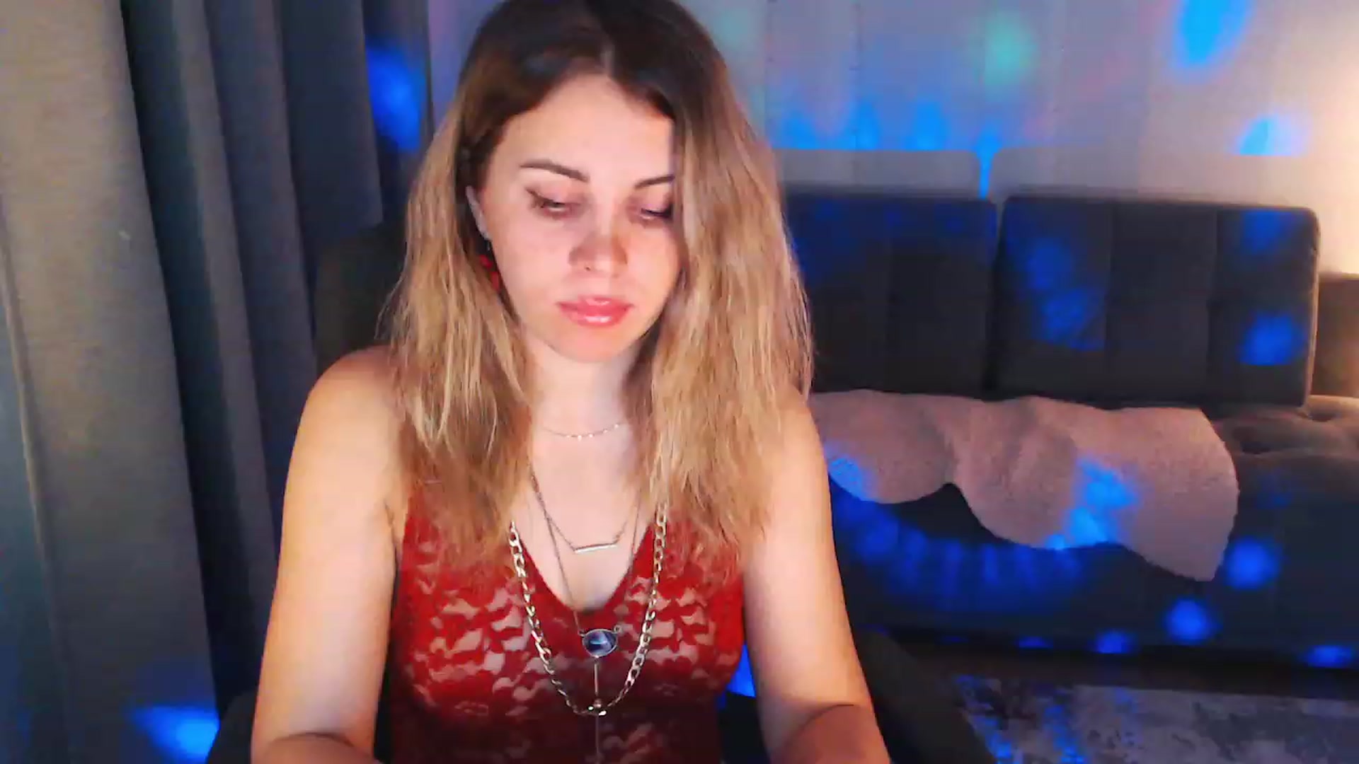 Gallery image thumbnail from Sicille's myfreecams stream on, 12/02/2023, 19:55 image 8 of 20