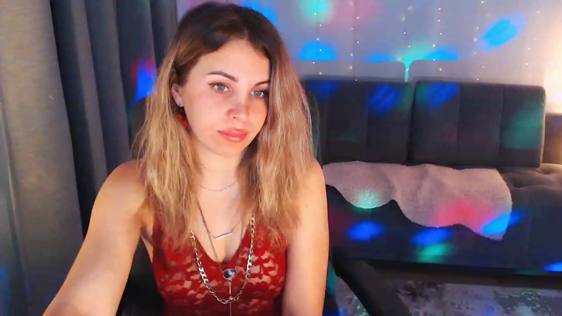 Gallery image thumbnail from Sicille's myfreecams stream on, 12/02/2023, 19:55 image 7 of 20