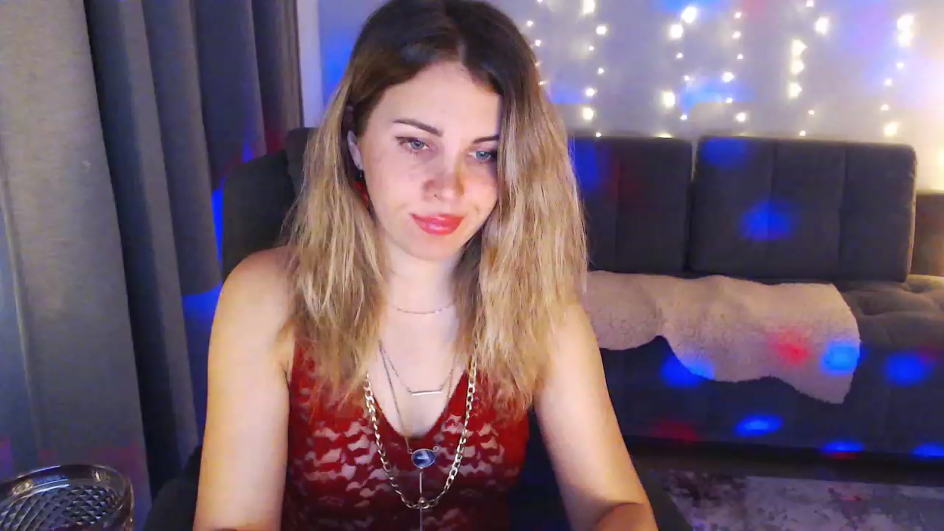 Gallery image thumbnail from Sicille's myfreecams stream on, 12/02/2023, 19:55 image 6 of 20