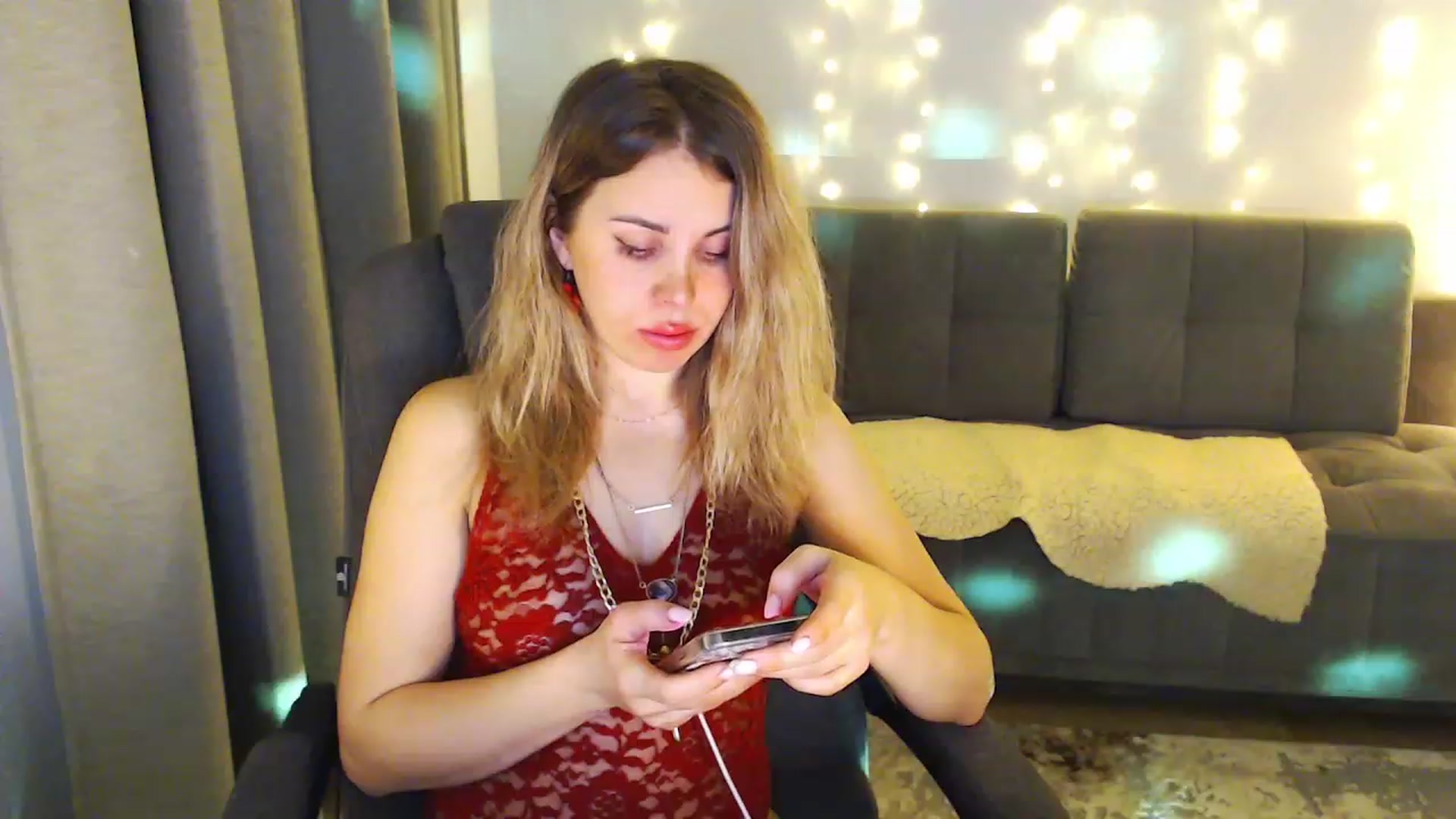 Gallery image thumbnail from Sicille's myfreecams stream on, 12/02/2023, 19:55 image 9 of 20