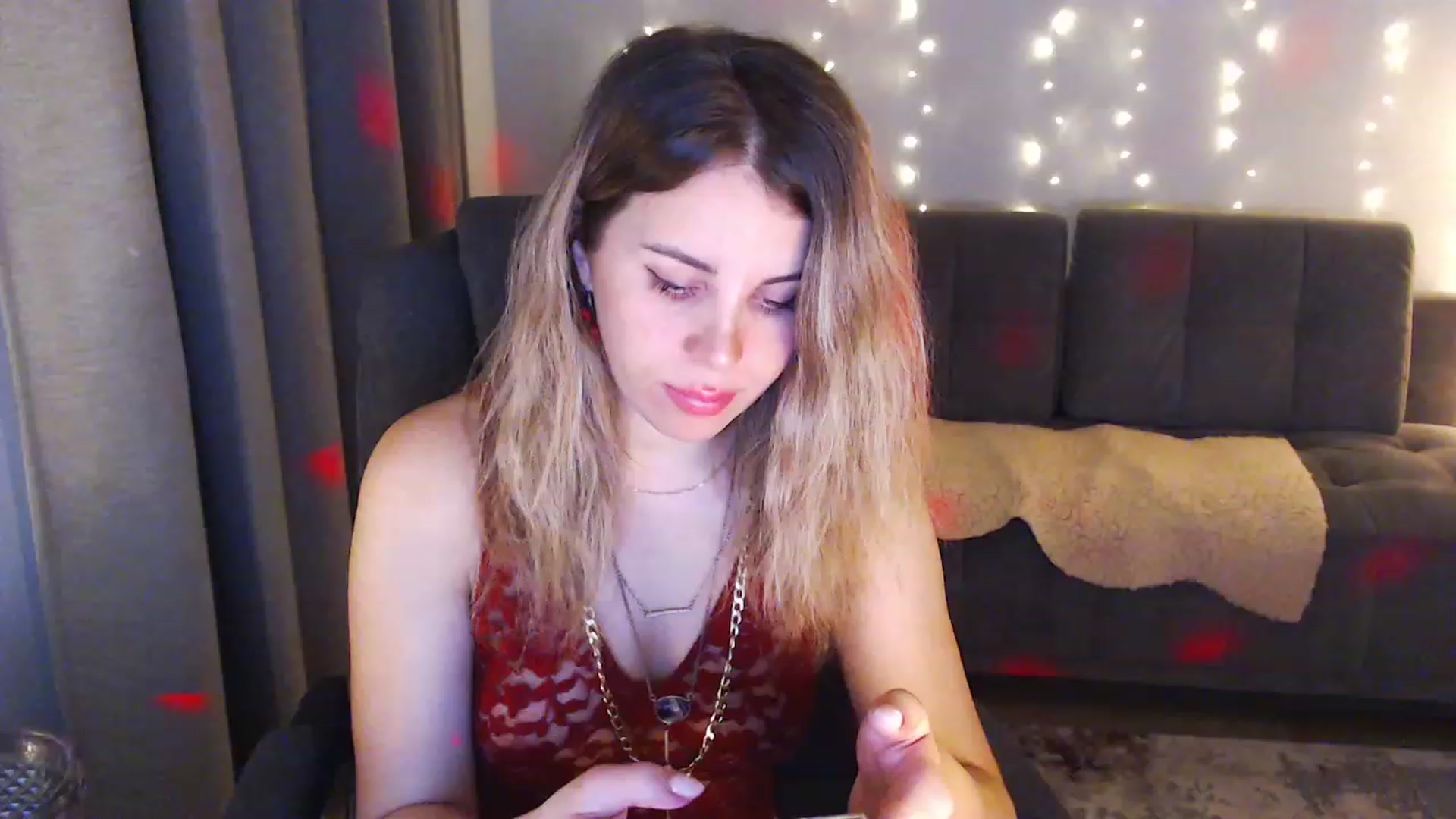 Gallery image thumbnail from Sicille's myfreecams stream on, 12/02/2023, 19:55 image 13 of 20