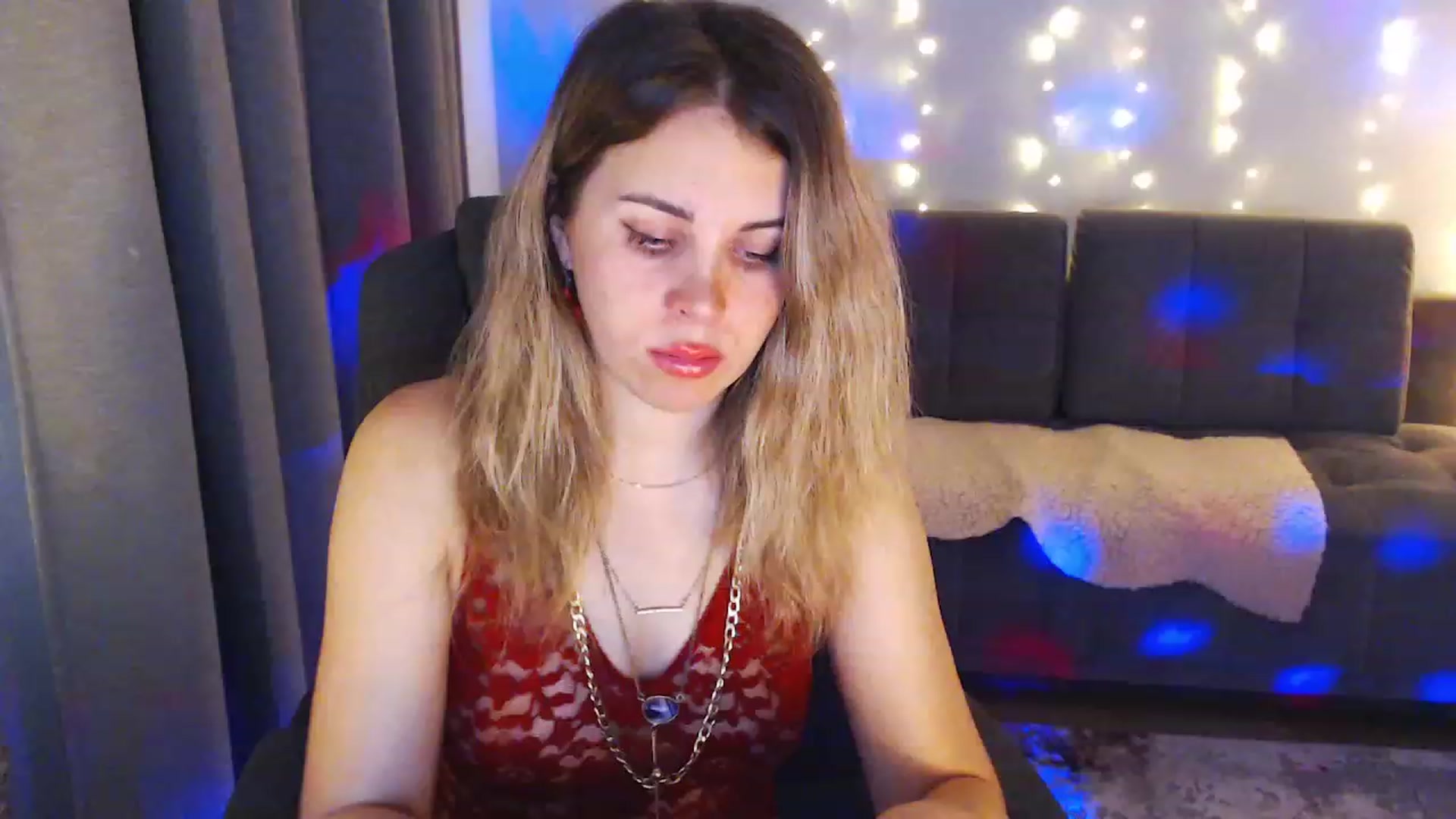 Gallery image thumbnail from Sicille's myfreecams stream on, 12/02/2023, 19:55 image 14 of 20