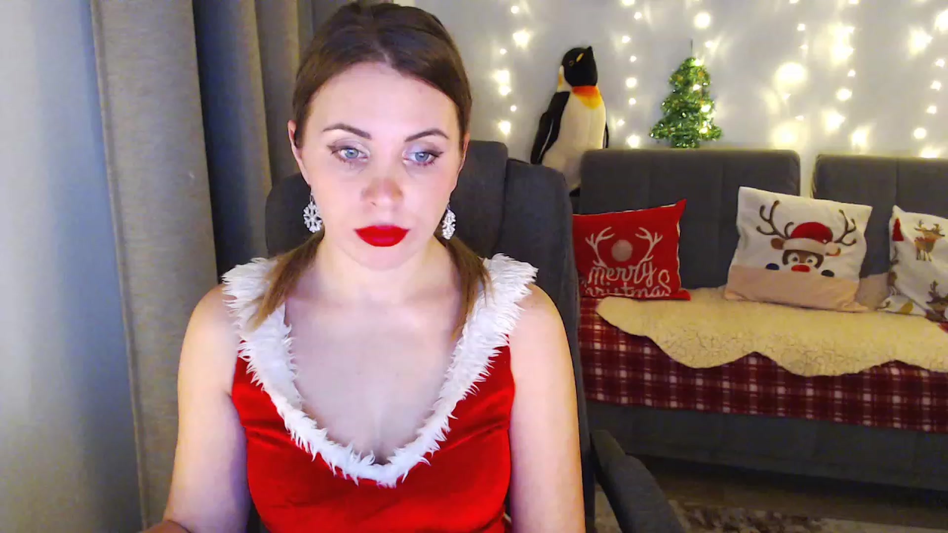Gallery image thumbnail from Sicille's myfreecams stream on, 12/25/2023, 22:08 image 10 of 20