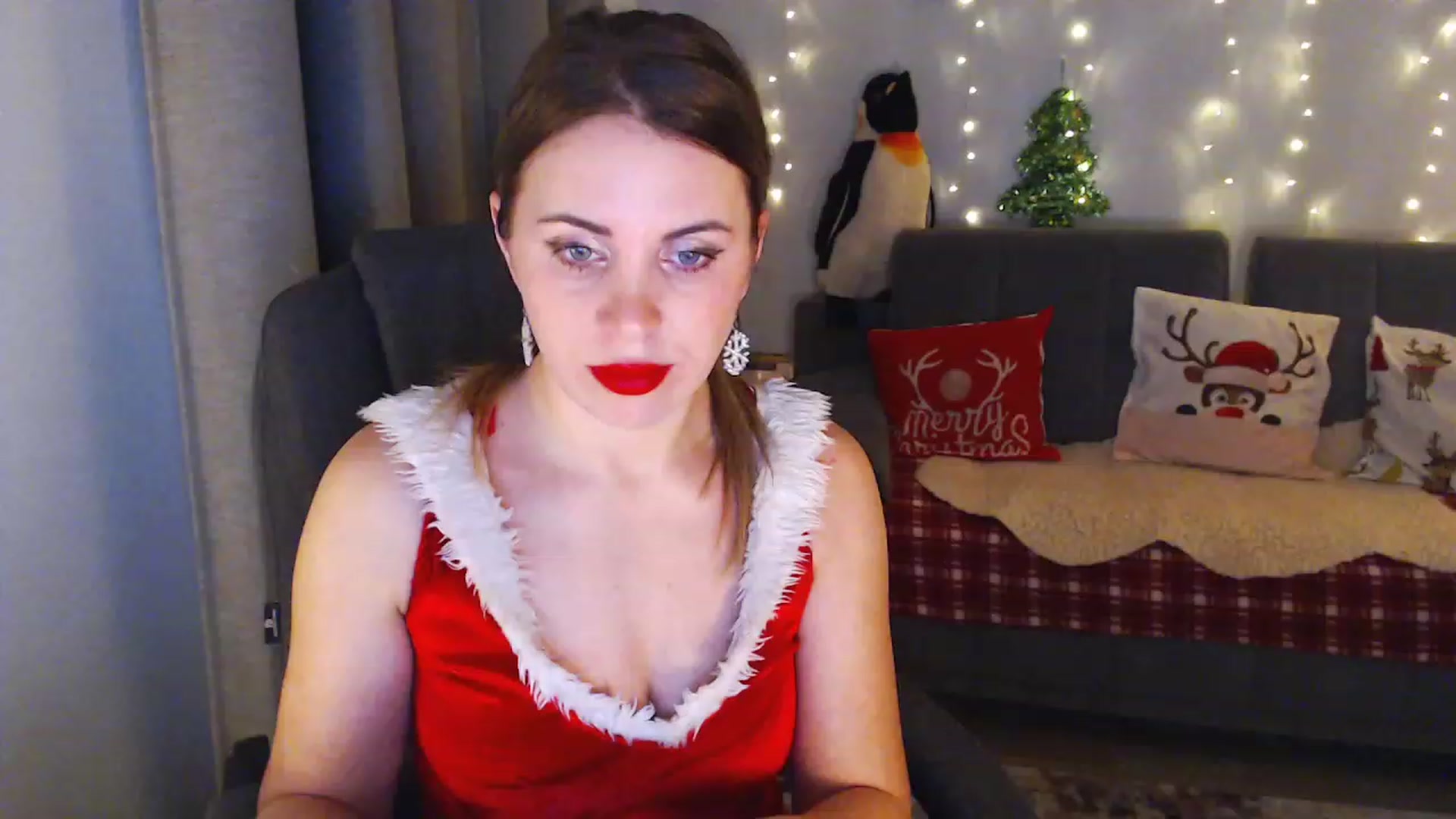 Gallery image thumbnail from Sicille's myfreecams stream on, 12/25/2023, 22:08 image 20 of 20