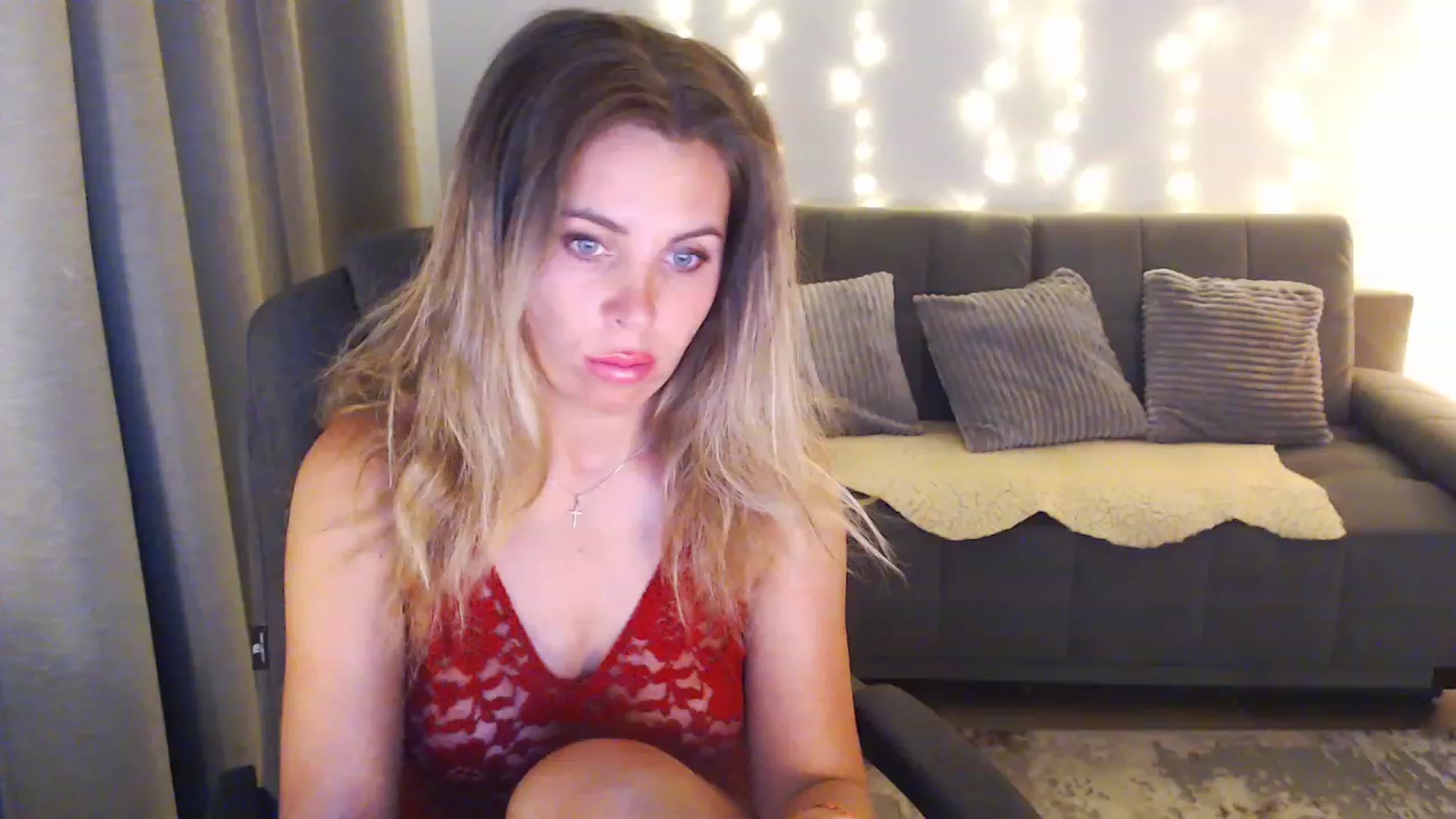 Gallery image thumbnail from Sicille's myfreecams stream on, 03/03/2024, 20:31 image 1 of 20