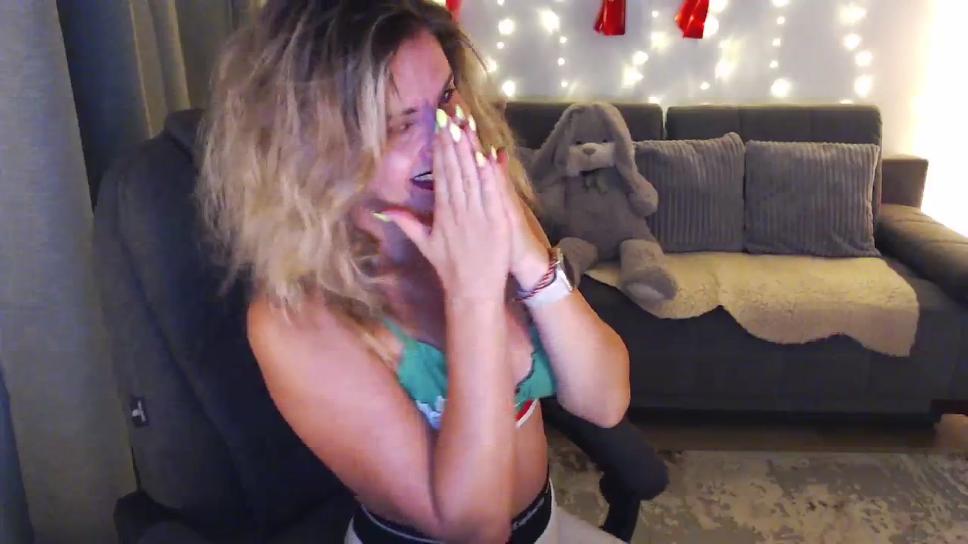 Gallery image thumbnail from Sicille's myfreecams stream on, 08/31/2024, 17:51 image 20 of 20