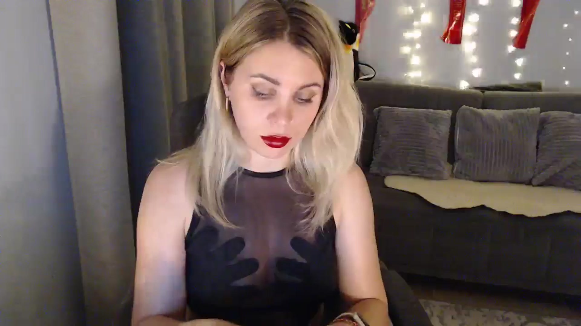 Gallery image thumbnail from Sicille's myfreecams stream on, 11/15/2024, 22:06 image 11 of 20