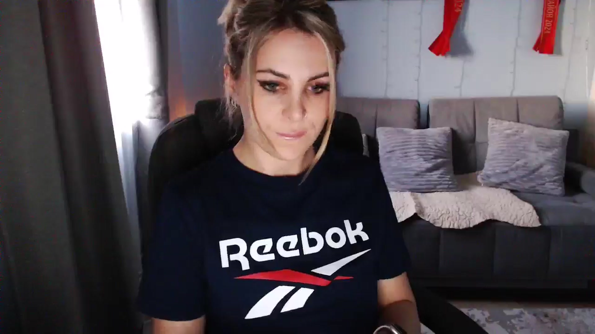 Gallery image thumbnail from Sicille's myfreecams stream on, 05/01/2025, 17:39 image 15 of 20