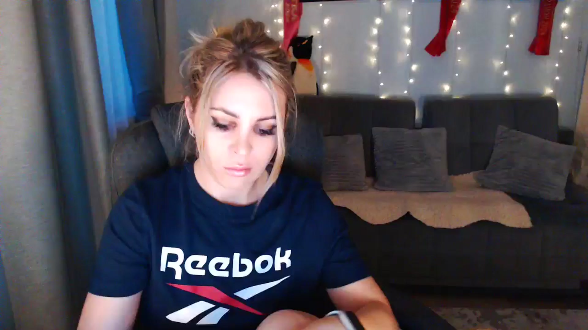 Gallery image thumbnail from Sicille's myfreecams stream on, 05/01/2025, 19:14 image 1 of 20