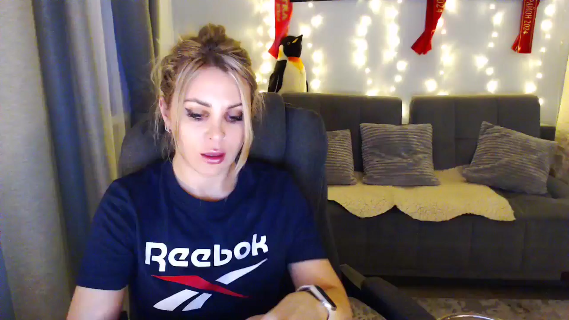 Gallery image thumbnail from Sicille's myfreecams stream on, 05/01/2025, 19:14 image 7 of 20
