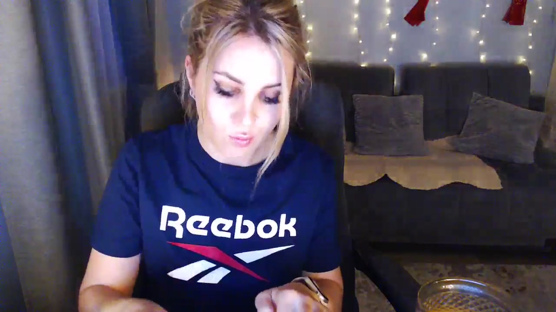 Gallery image thumbnail from Sicille's myfreecams stream on, 05/01/2025, 19:14 image 9 of 20