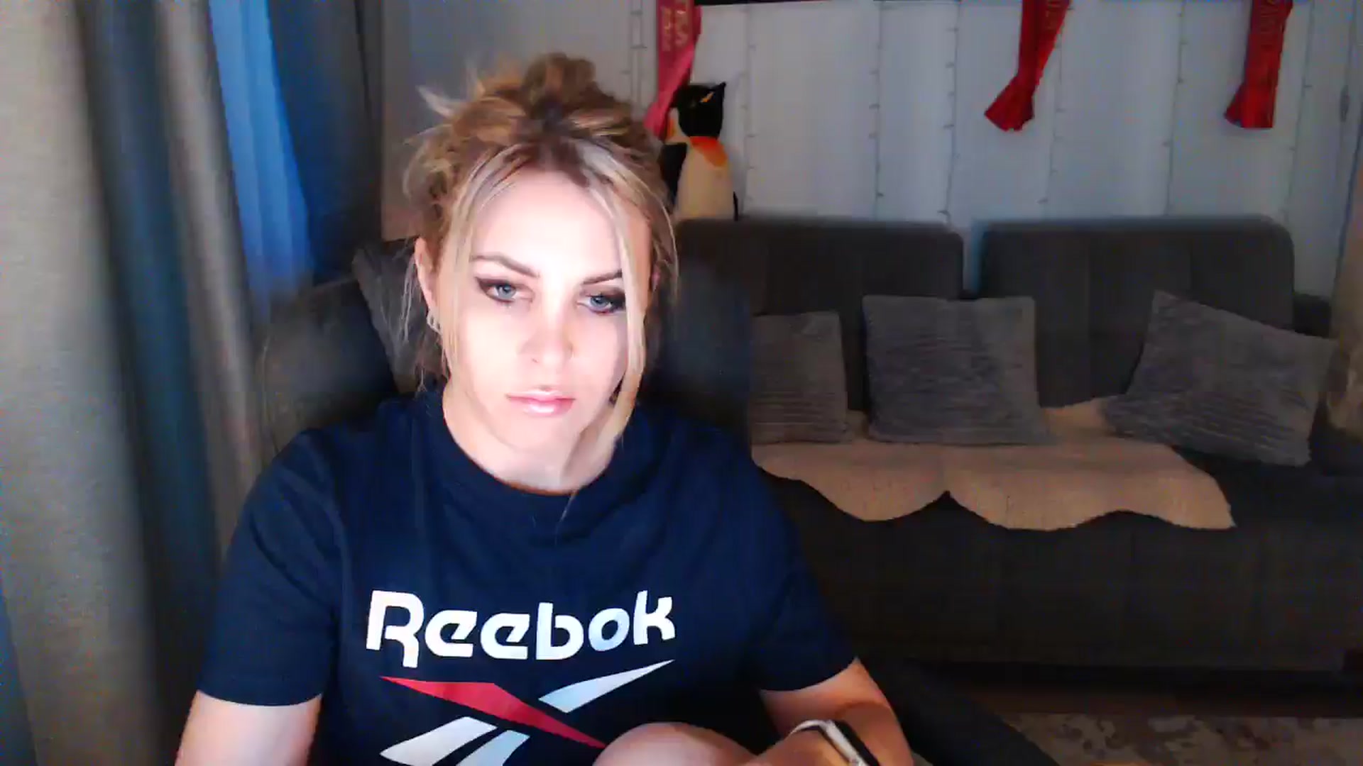 Gallery image thumbnail from Sicille's myfreecams stream on, 05/01/2025, 19:14 image 3 of 20