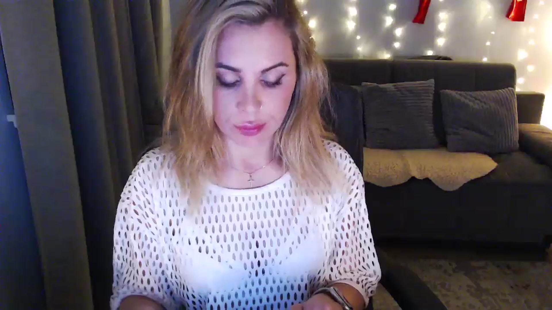 Gallery image thumbnail from Sicille's myfreecams stream on, 05/17/2025, 21:23 image 17 of 20