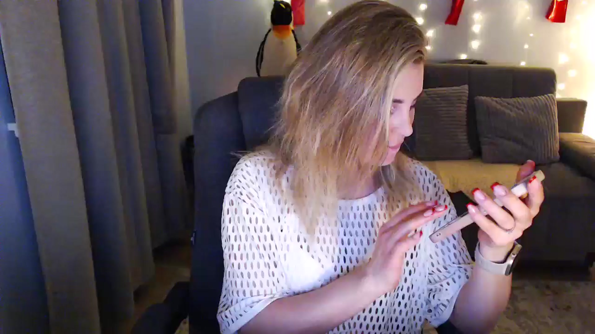 Gallery image thumbnail from Sicille's myfreecams stream on, 05/17/2025, 21:23 image 19 of 20