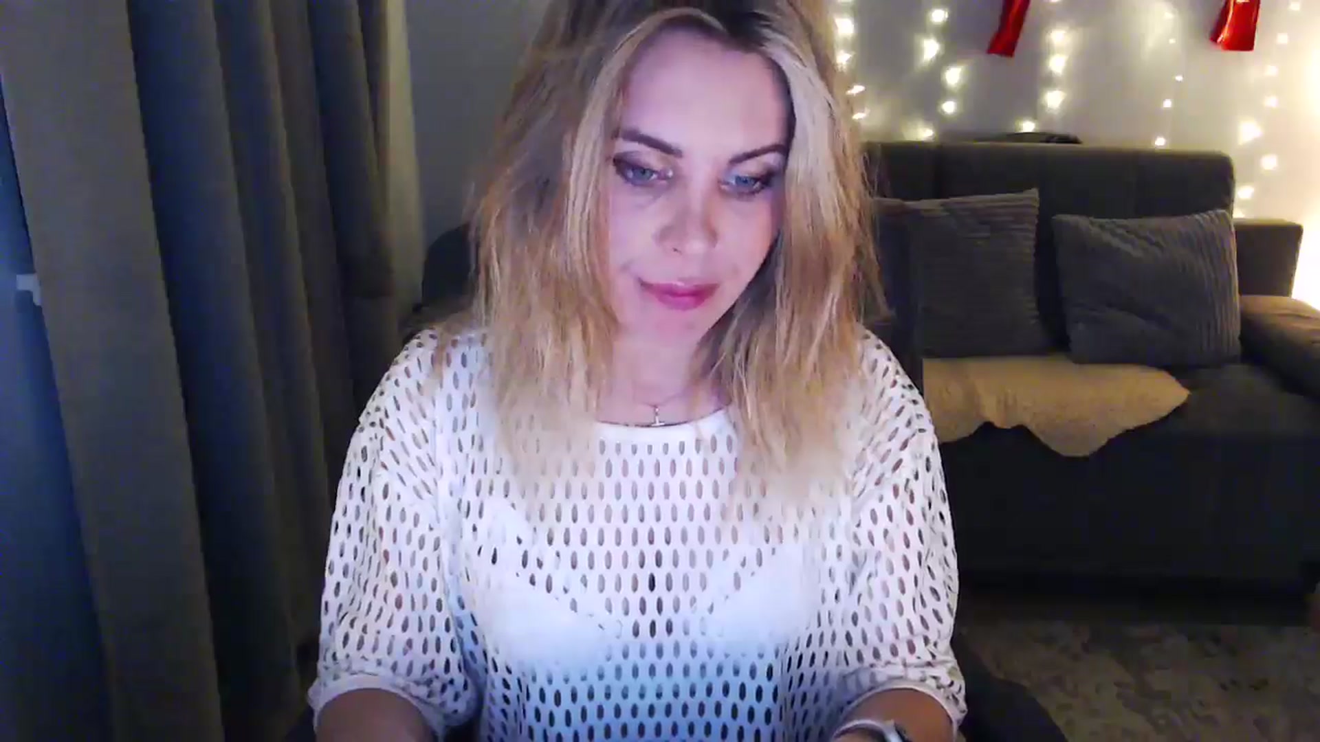 Gallery image thumbnail from Sicille's myfreecams stream on, 05/17/2025, 21:23 image 18 of 20