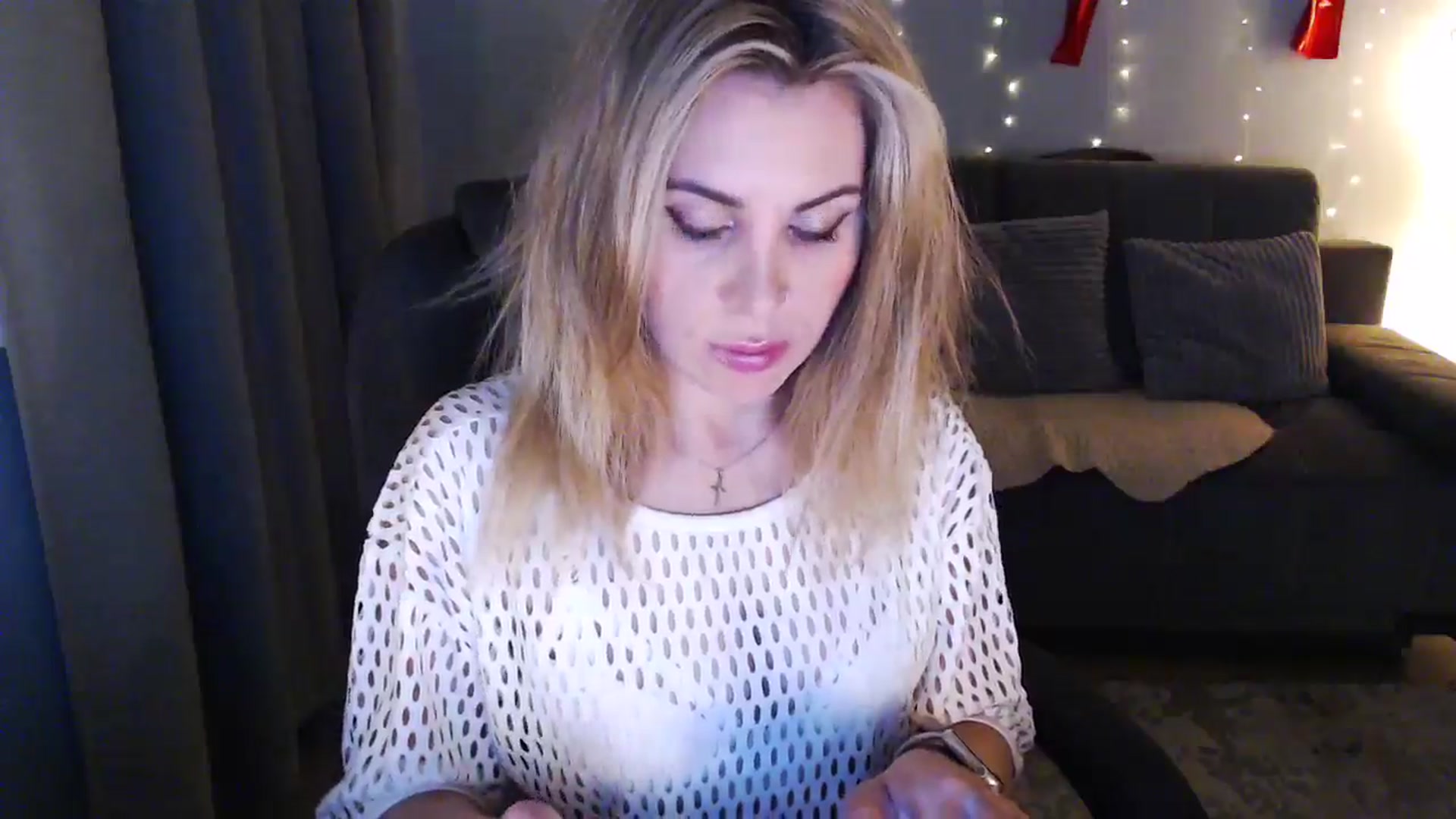 Gallery image thumbnail from Sicille's myfreecams stream on, 05/17/2025, 21:23 image 8 of 20