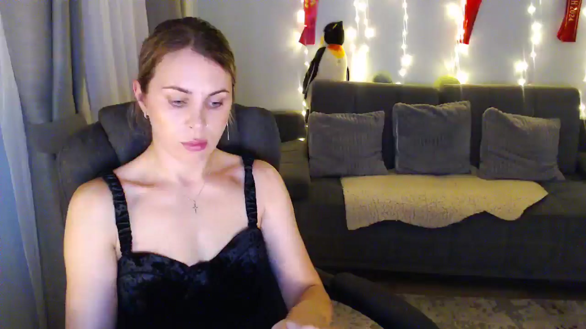Gallery image thumbnail from Sicille's myfreecams stream on, 07/14/2025, 20:24 image 15 of 20