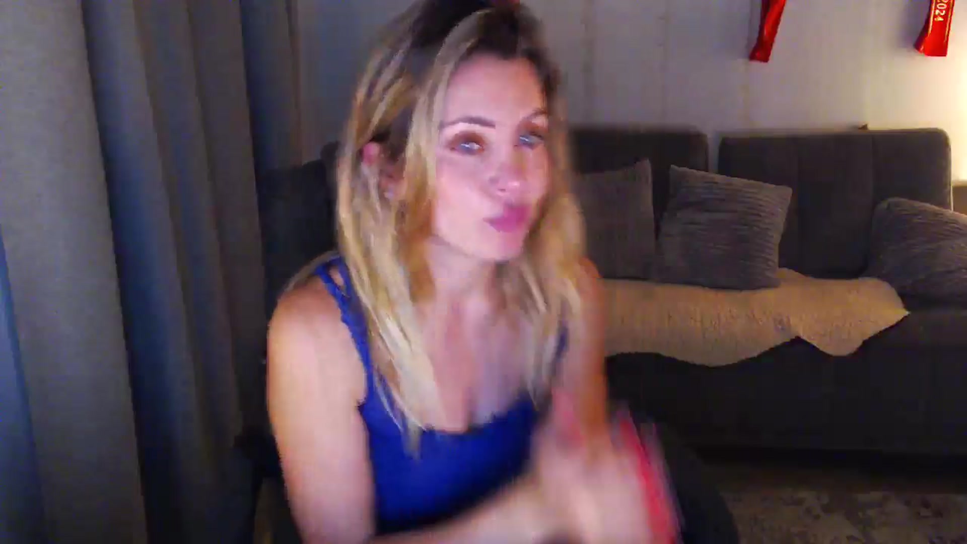 Gallery image thumbnail from Sicille's myfreecams stream on, 08/25/2025, 20:45 image 2 of 20