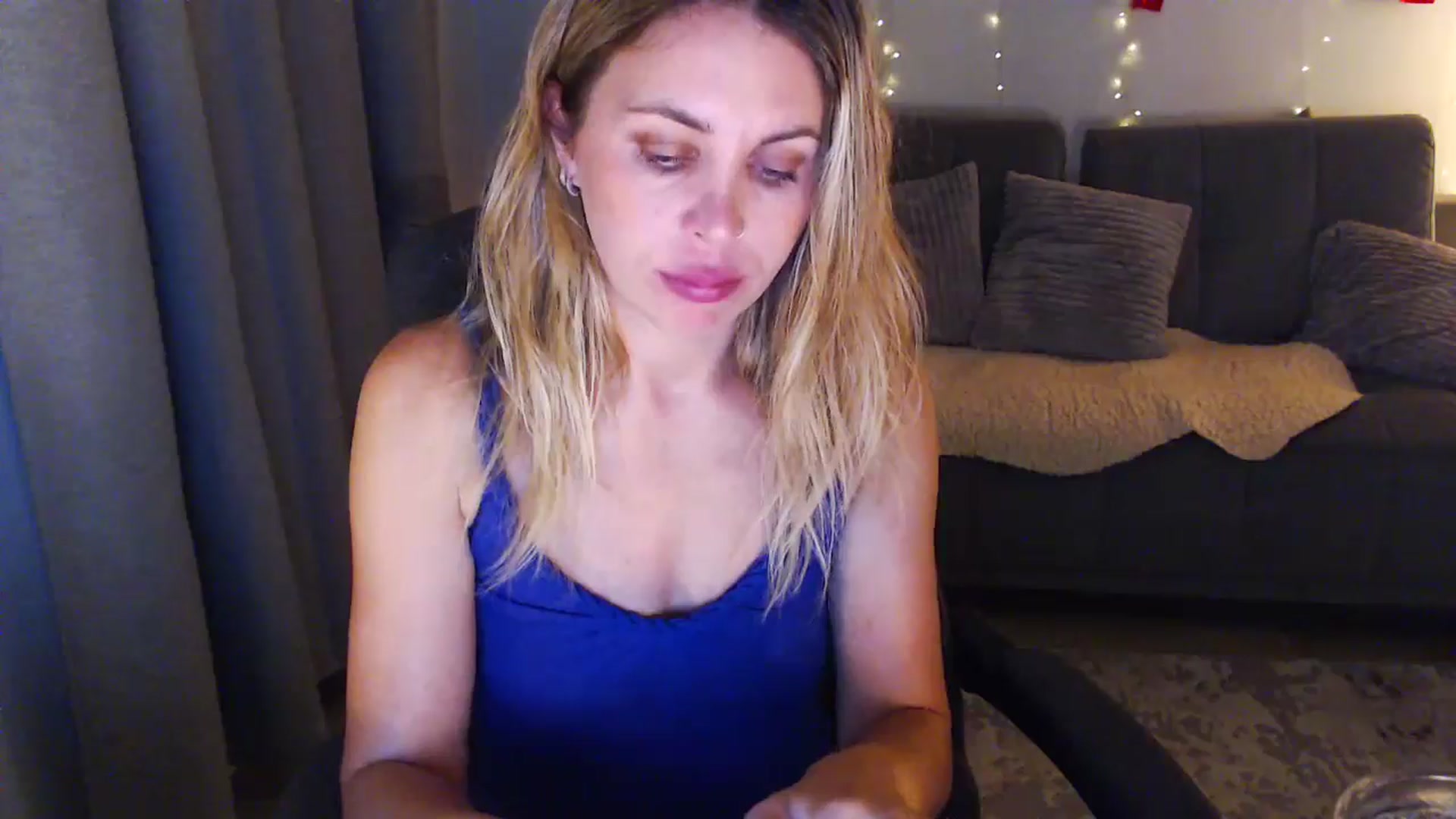 Gallery image thumbnail from Sicille's myfreecams stream on, 08/25/2025, 20:45 image 18 of 20