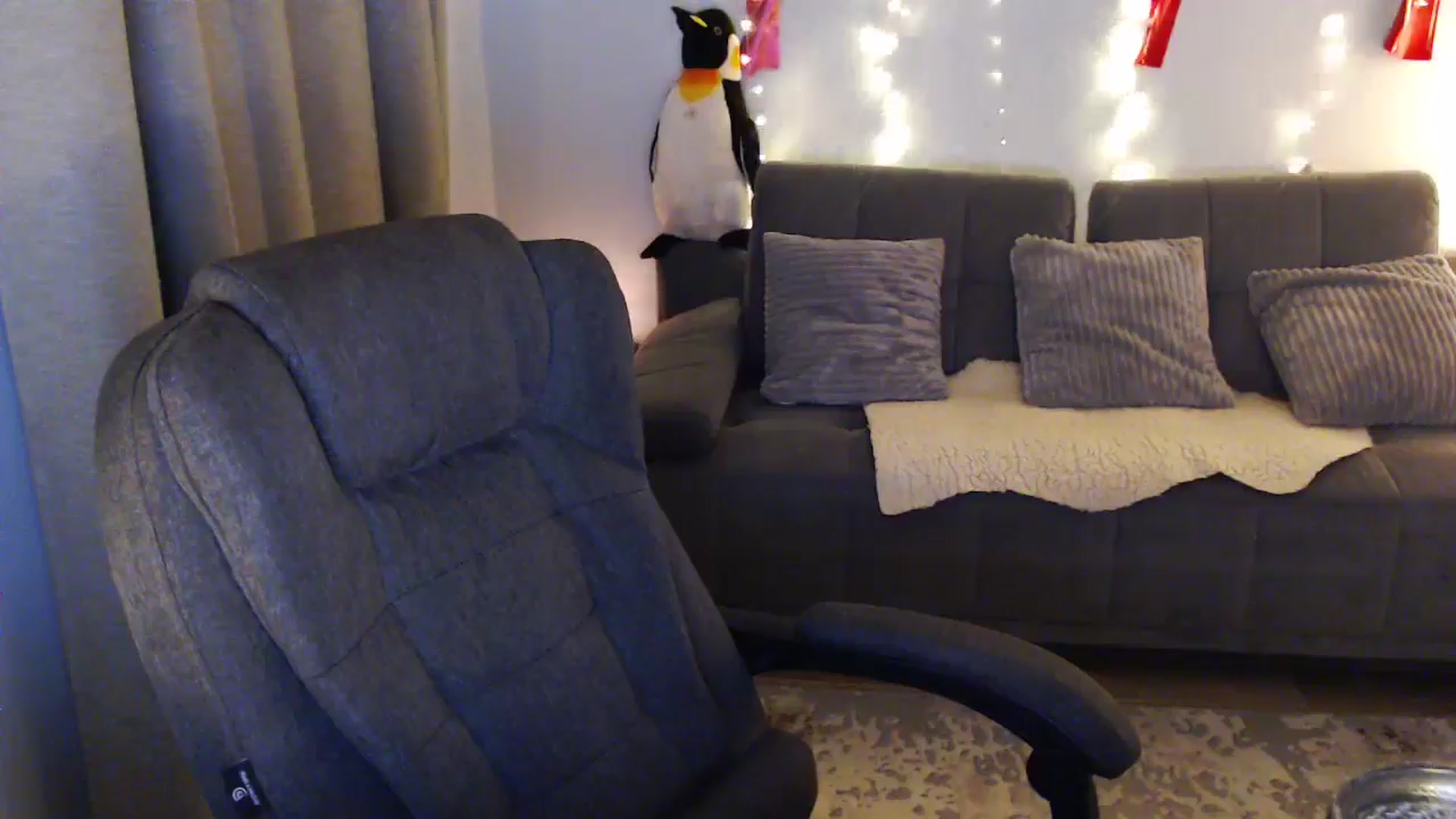 Gallery image thumbnail from Sicille's myfreecams stream on, 08/26/2025, 20:49 image 8 of 20