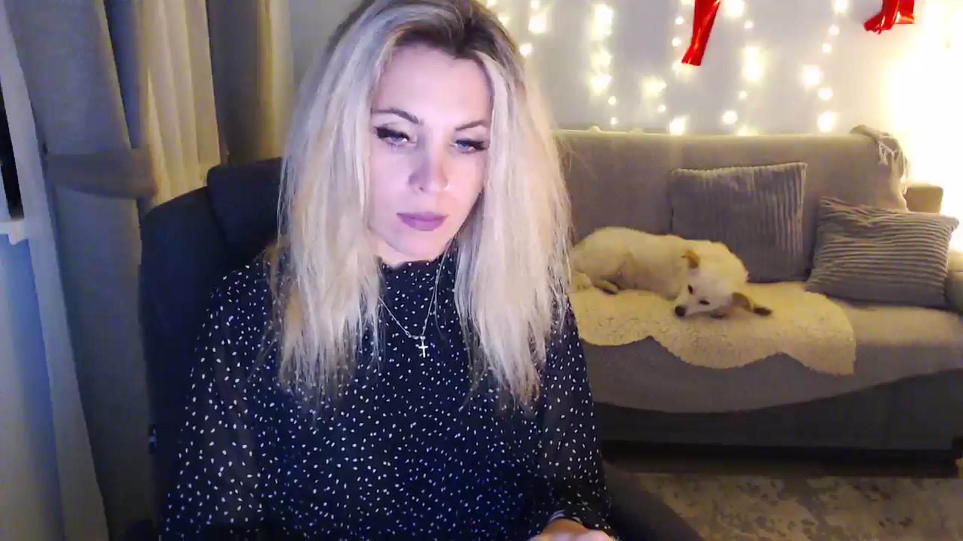 Gallery image thumbnail from Sicille's myfreecams stream on, 10/19/2025, 20:19 image 19 of 20