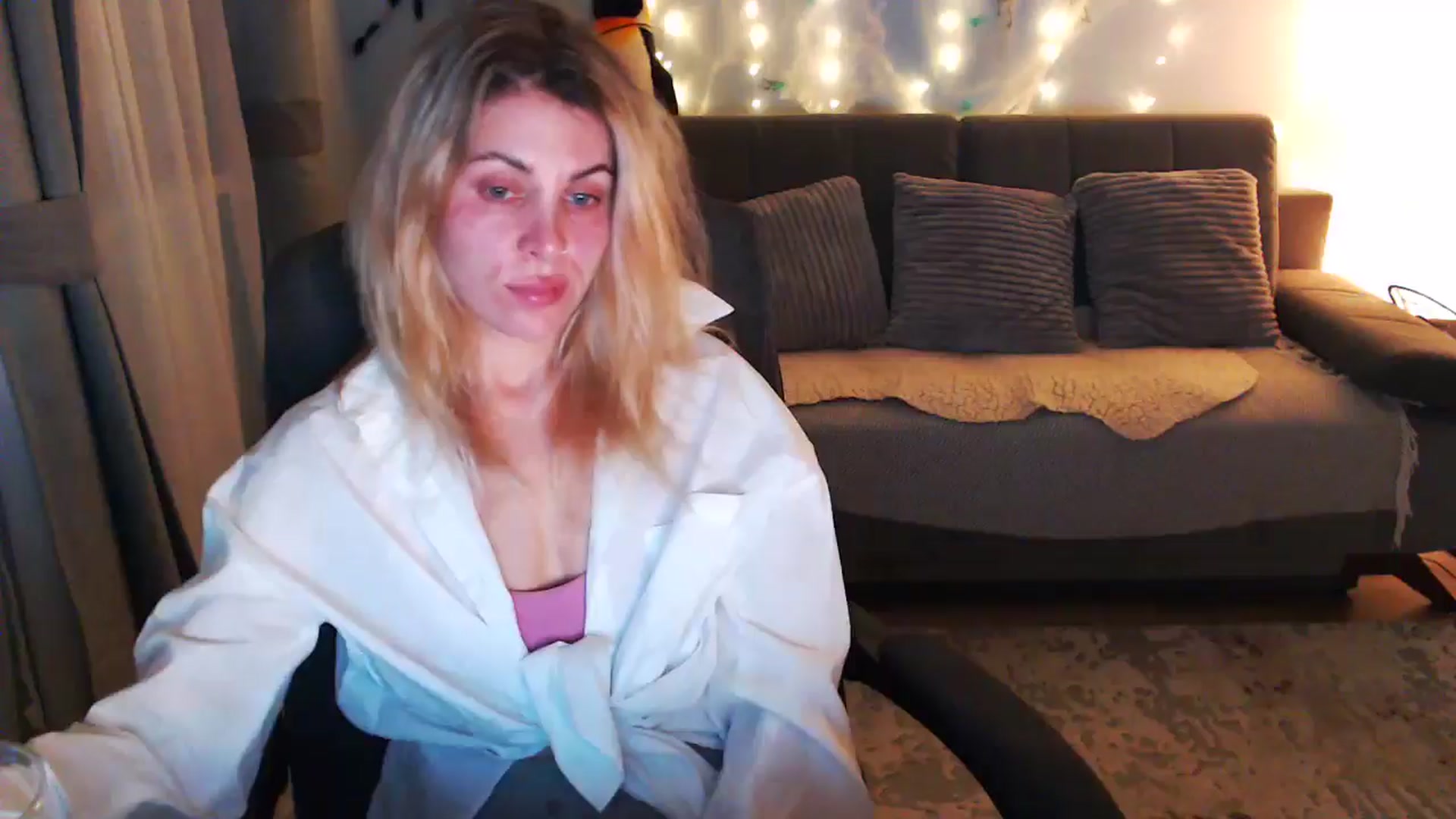 Gallery image thumbnail from Sicille's myfreecams stream on, 11/08/2025, 18:31 image 16 of 20