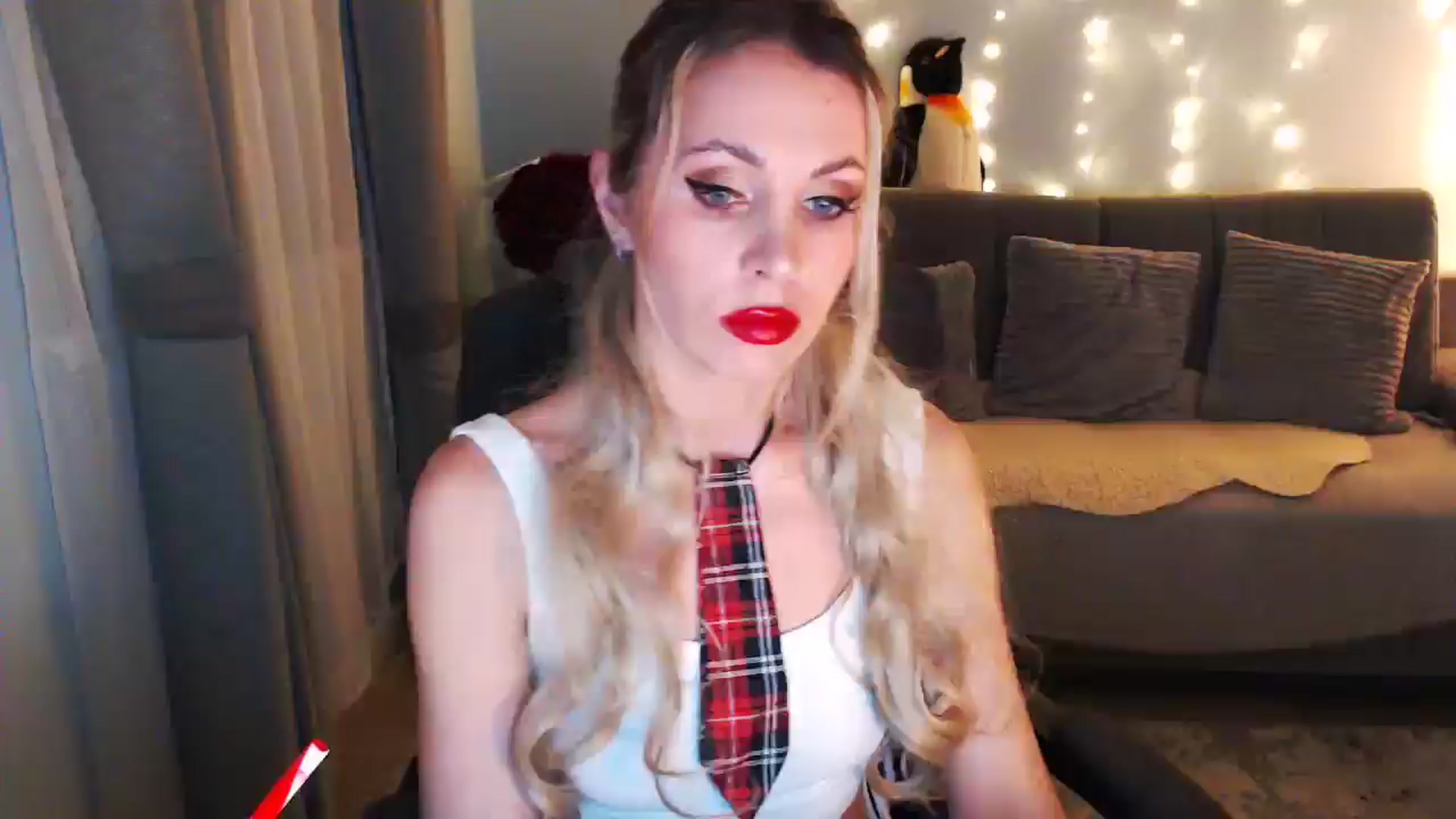 Gallery image thumbnail from Sicille's myfreecams stream on, 11/22/2025, 17:23 image 16 of 20