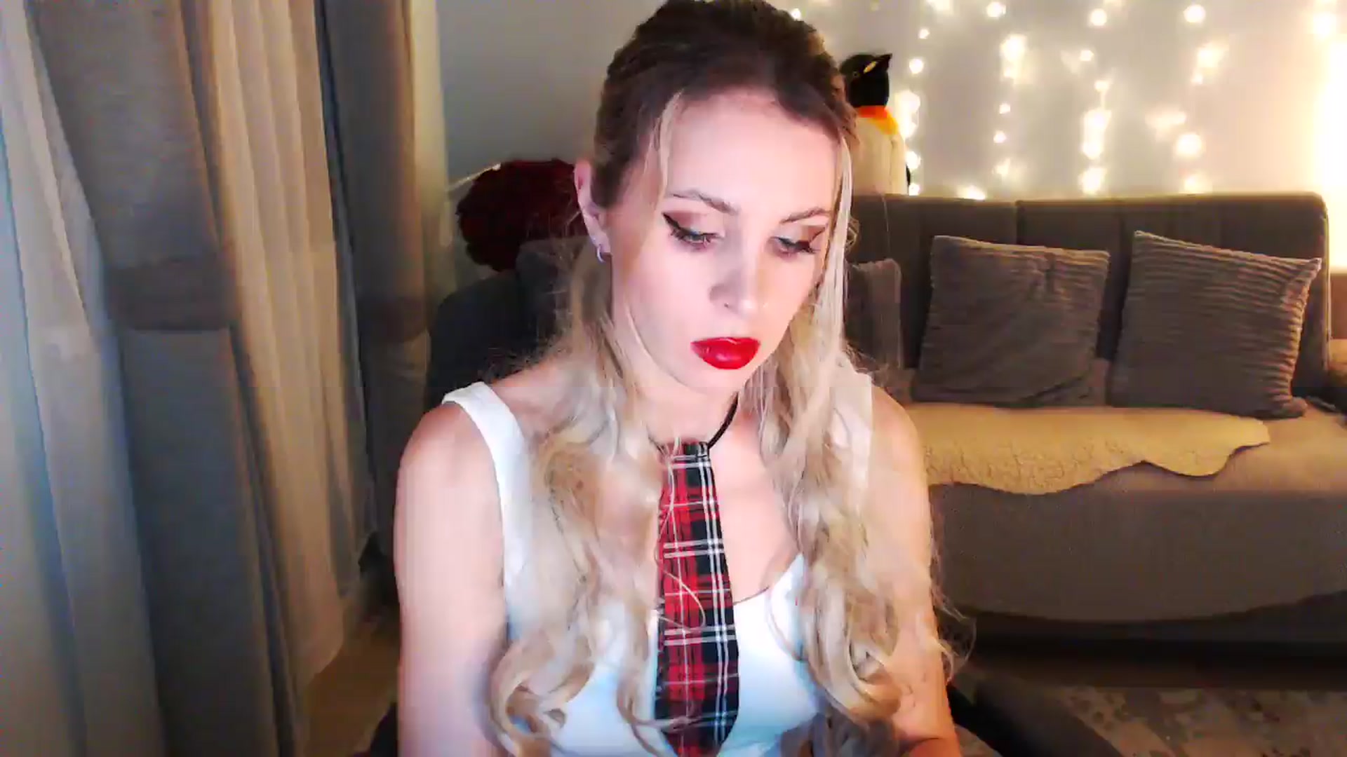 Gallery image thumbnail from Sicille's myfreecams stream on, 11/22/2025, 17:23 image 11 of 20