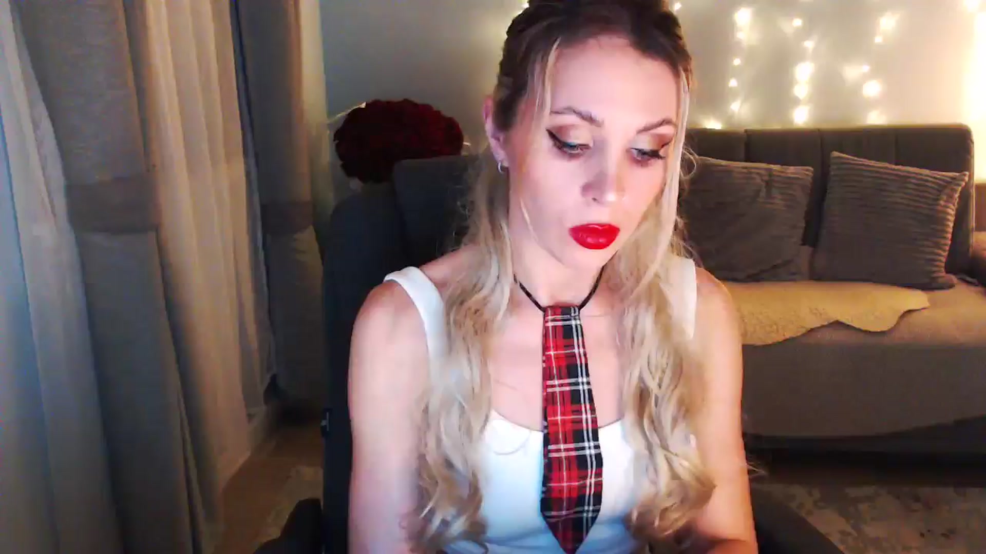 Gallery image thumbnail from Sicille's myfreecams stream on, 11/22/2025, 19:04 image 1 of 20