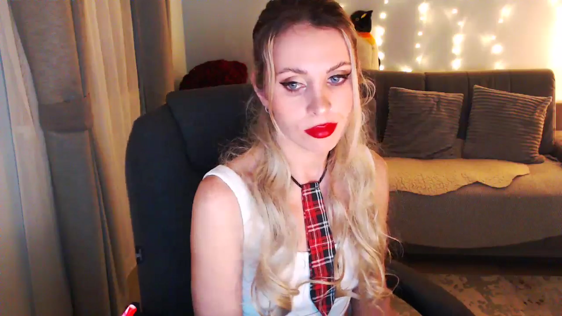 Gallery image thumbnail from Sicille's myfreecams stream on, 11/22/2025, 20:07 image 7 of 20