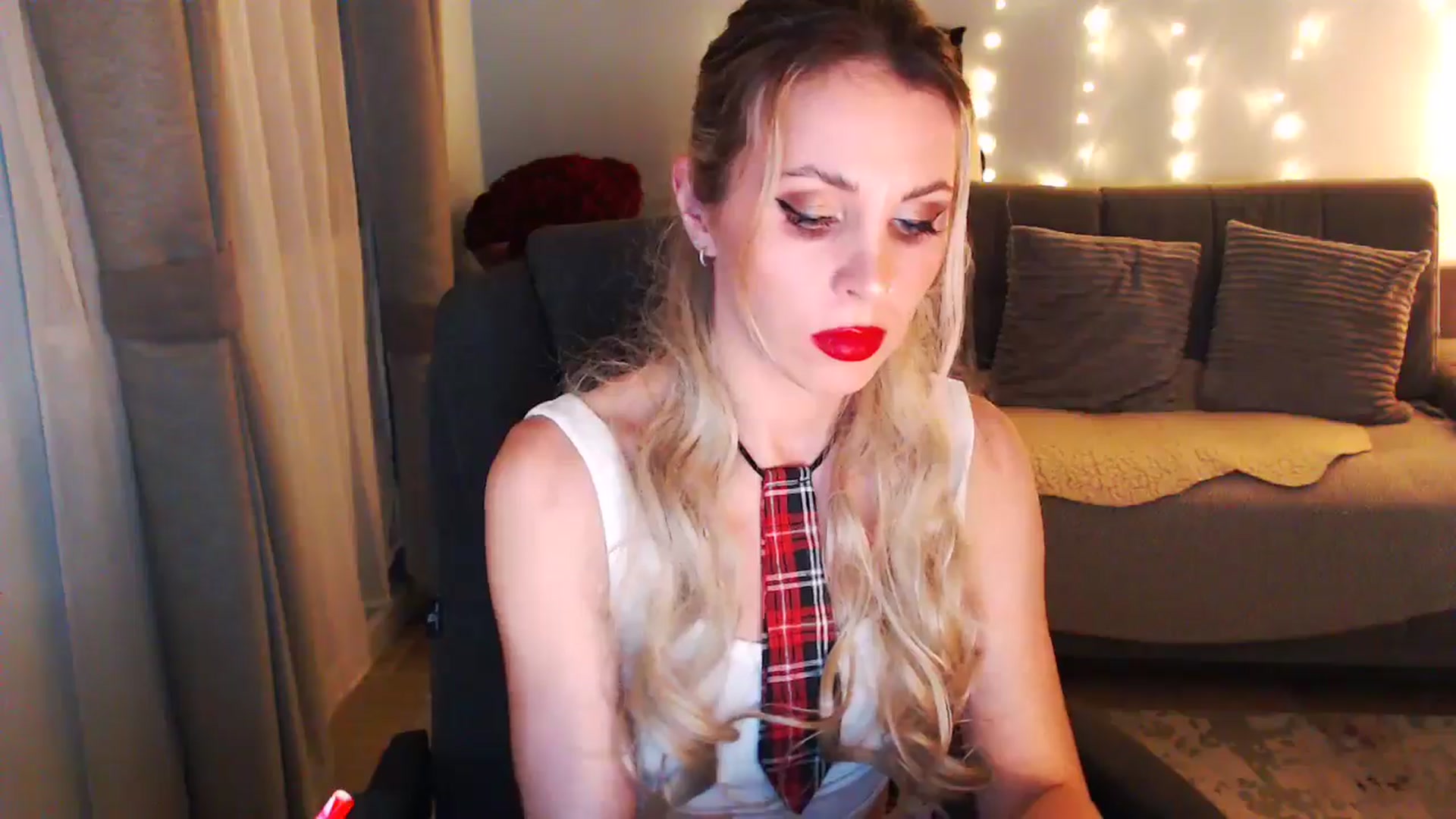 Gallery image thumbnail from Sicille's myfreecams stream on, 11/22/2025, 20:07 image 6 of 20