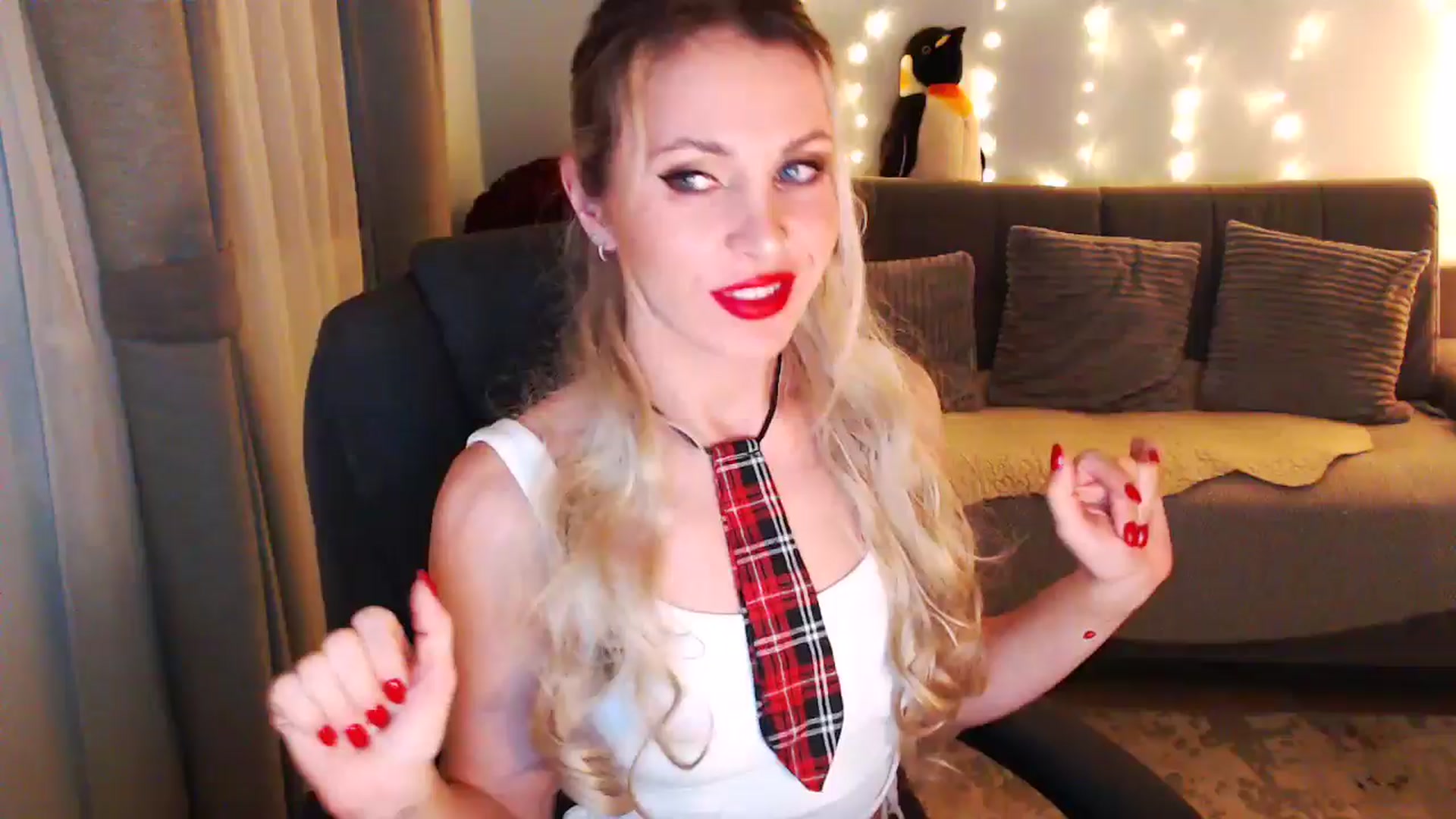 Gallery image thumbnail from Sicille's myfreecams stream on, 11/22/2025, 20:07 image 1 of 20