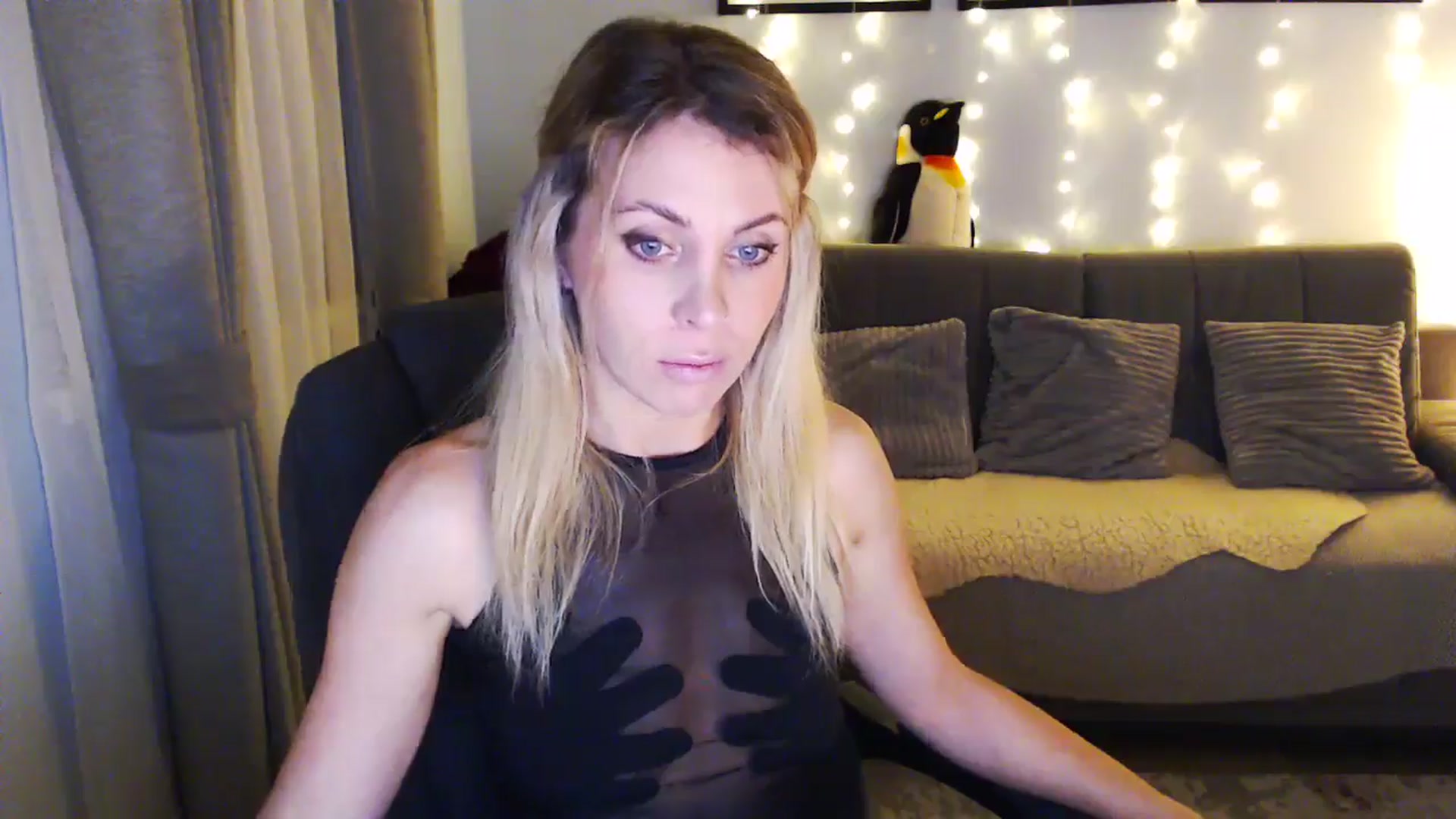 Gallery image thumbnail from Sicille's myfreecams stream on, 11/24/2025, 20:52 image 13 of 20