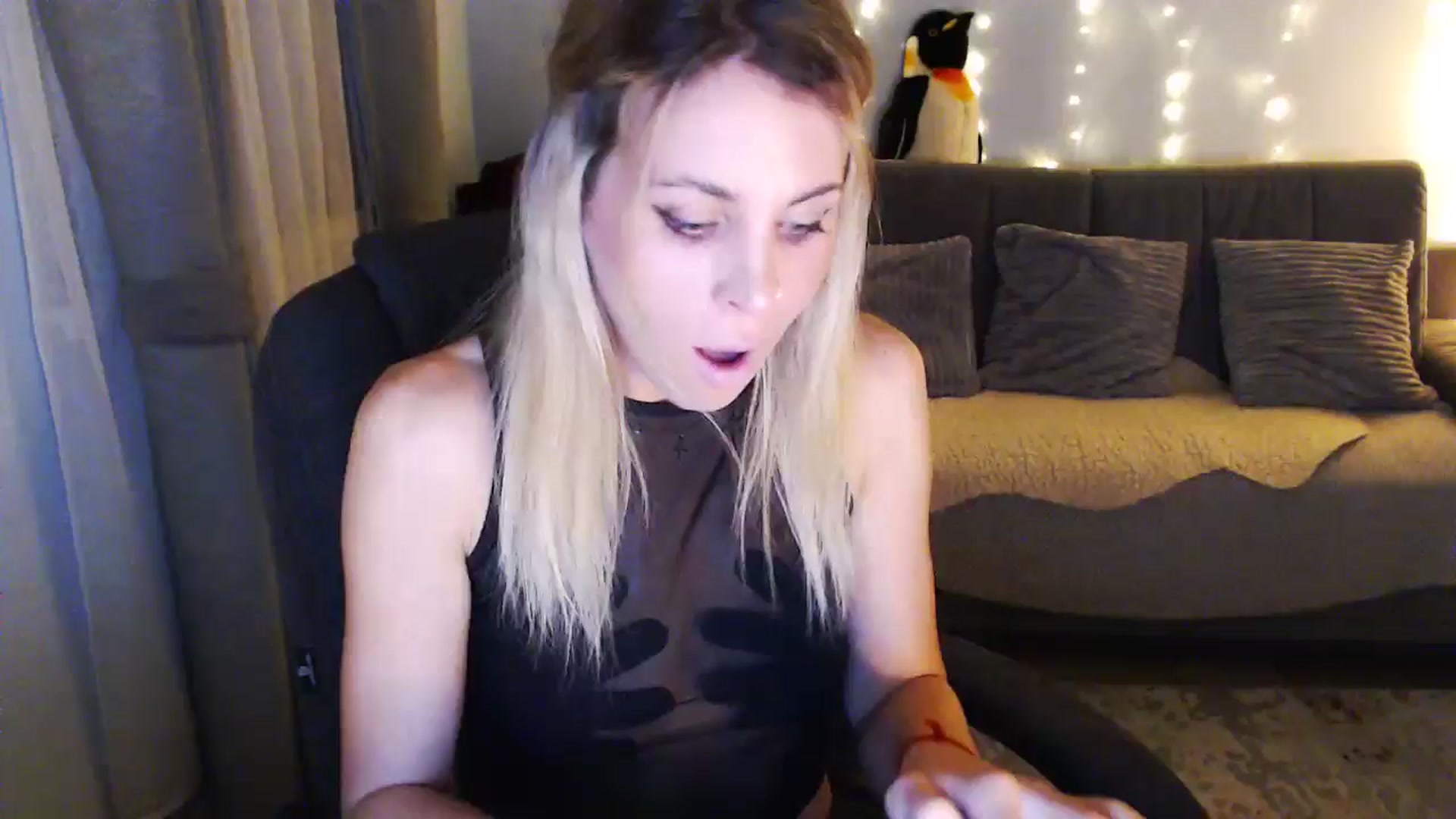 Gallery image thumbnail from Sicille's myfreecams stream on, 11/24/2025, 20:52 image 2 of 20