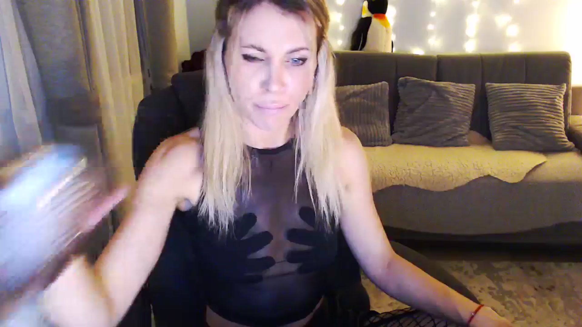 Gallery image thumbnail from Sicille's myfreecams stream on, 11/24/2025, 20:52 image 7 of 20