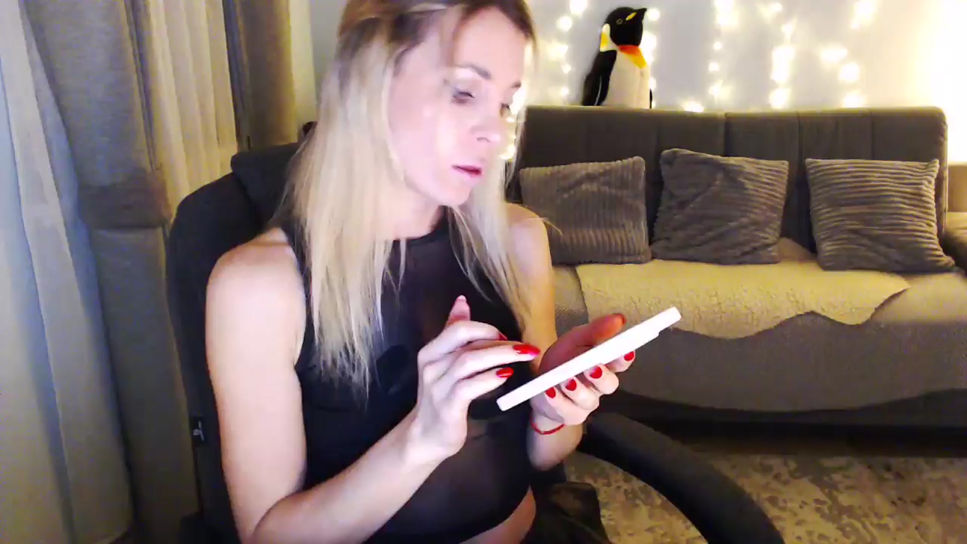 Gallery image thumbnail from Sicille's myfreecams stream on, 11/24/2025, 20:52 image 1 of 20