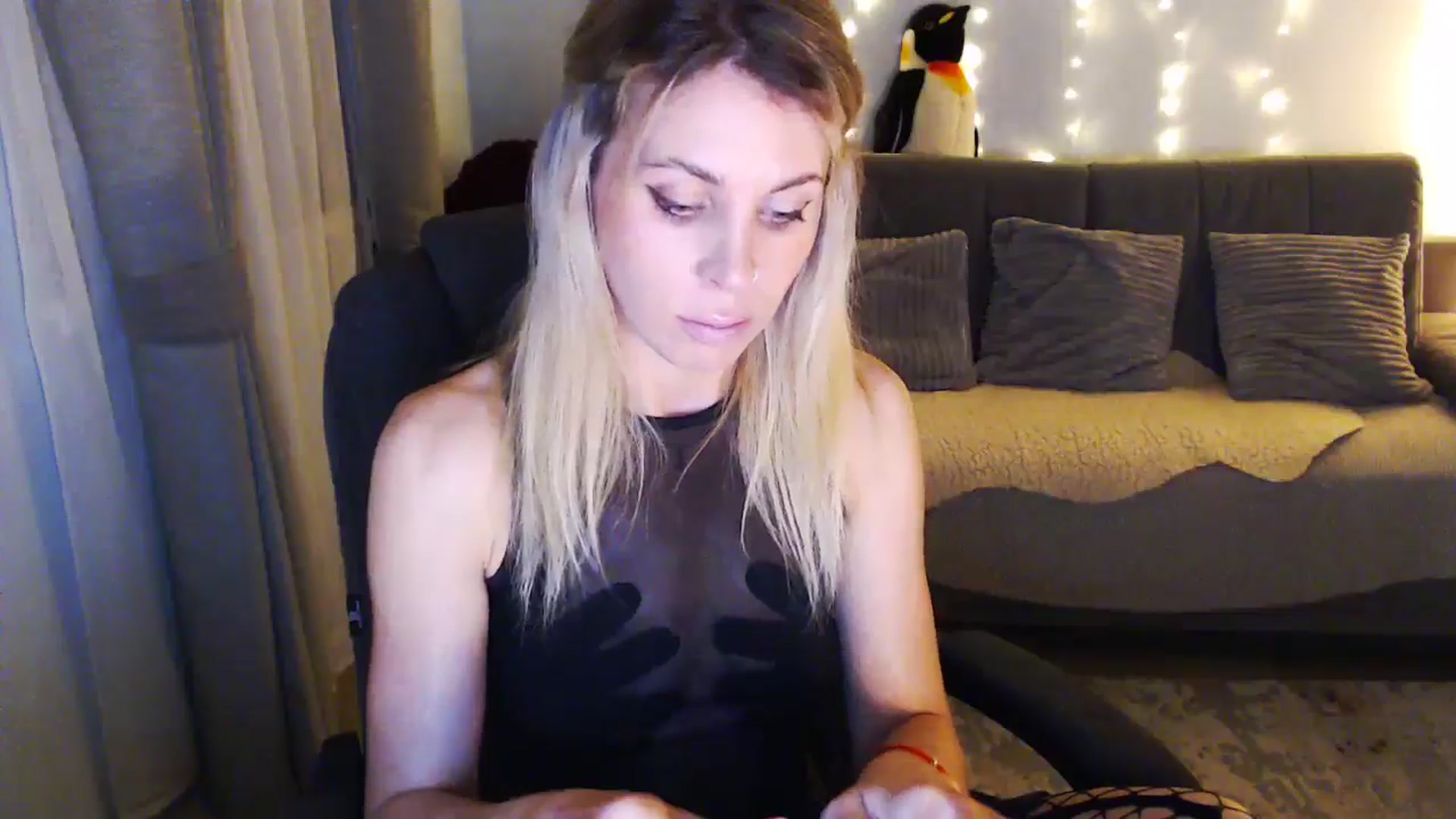 Gallery image thumbnail from Sicille's myfreecams stream on, 11/24/2025, 20:52 image 15 of 20