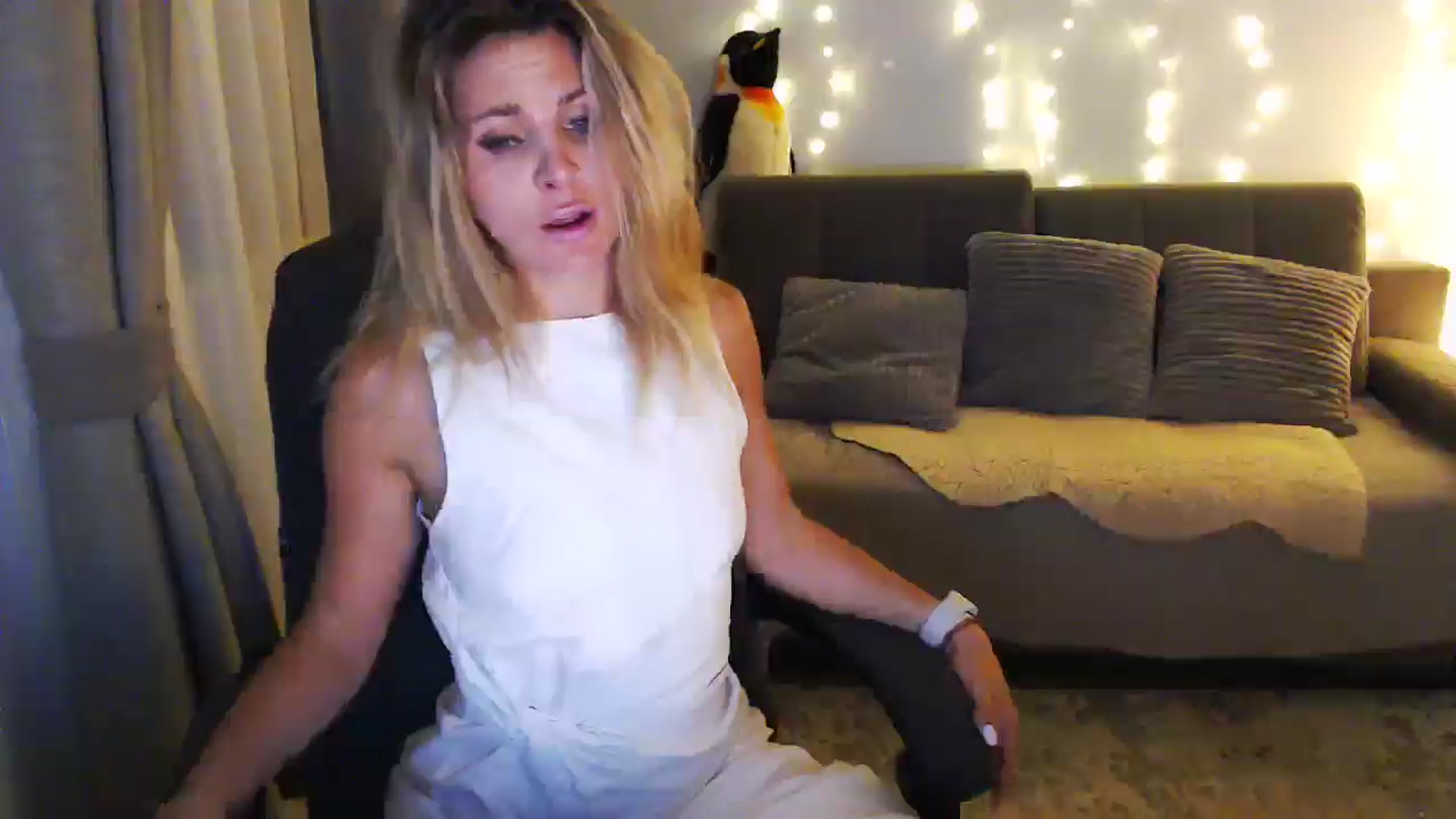 Gallery image thumbnail from Sicille's myfreecams stream on, 12/22/2025, 20:32 image 11 of 20