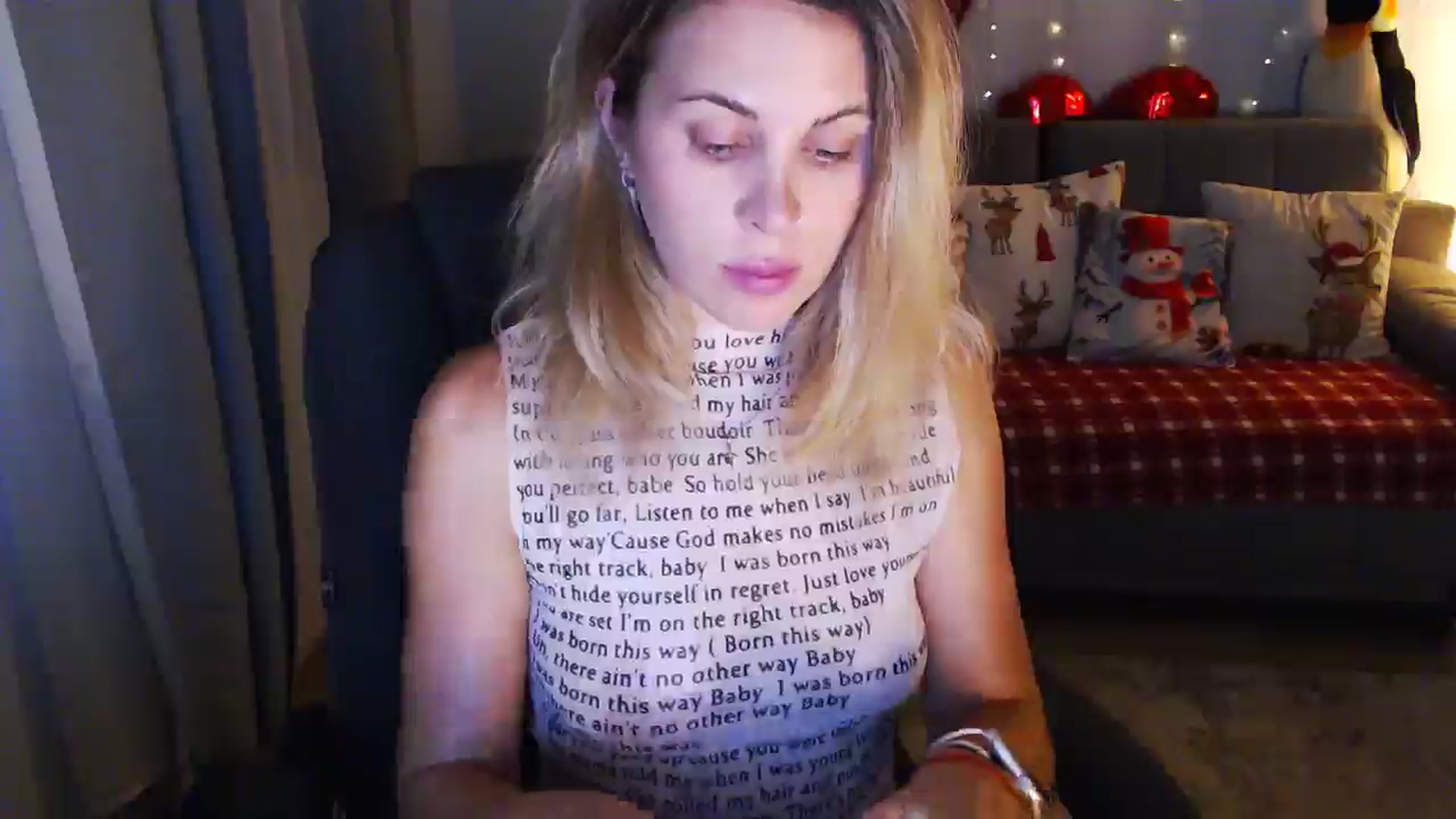 Gallery image thumbnail from Sicille's myfreecams stream on, 12/28/2025, 20:56 image 13 of 20
