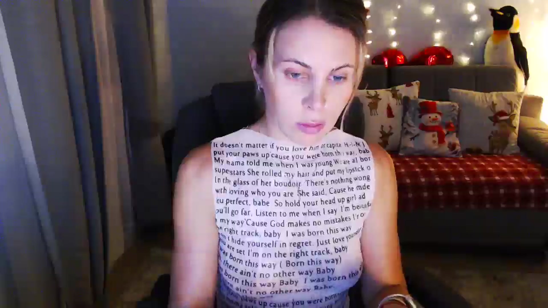Gallery image thumbnail from Sicille's myfreecams stream on, 12/28/2025, 20:56 image 4 of 20