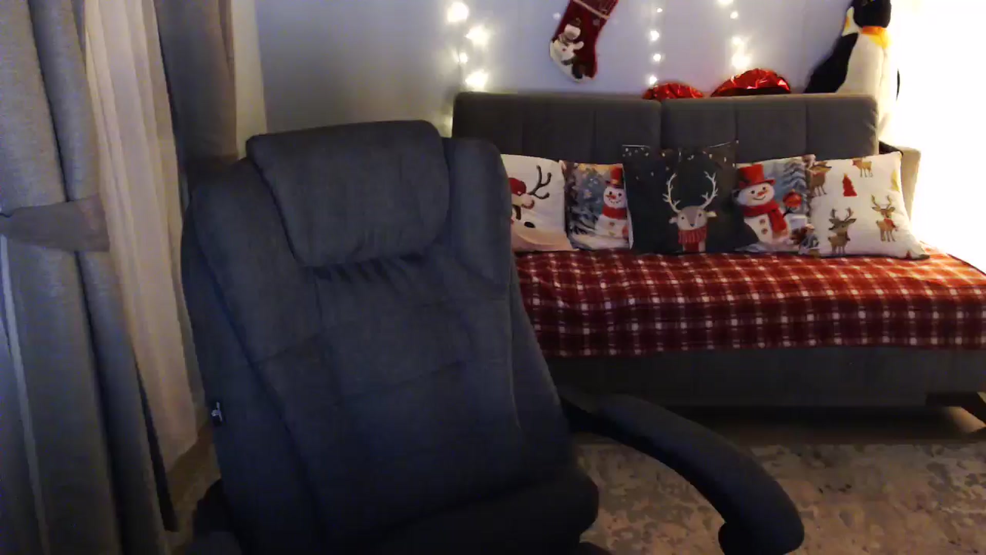 Gallery image thumbnail from Sicille's myfreecams stream on, 01/13/2026, 20:07 image 20 of 20