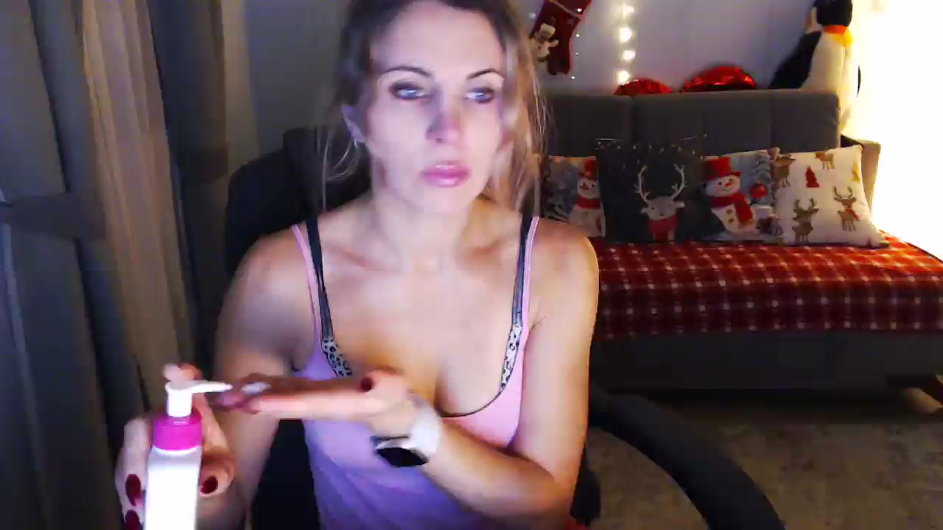 Gallery image thumbnail from Sicille's myfreecams stream on, 01/13/2026, 20:07 image 1 of 20