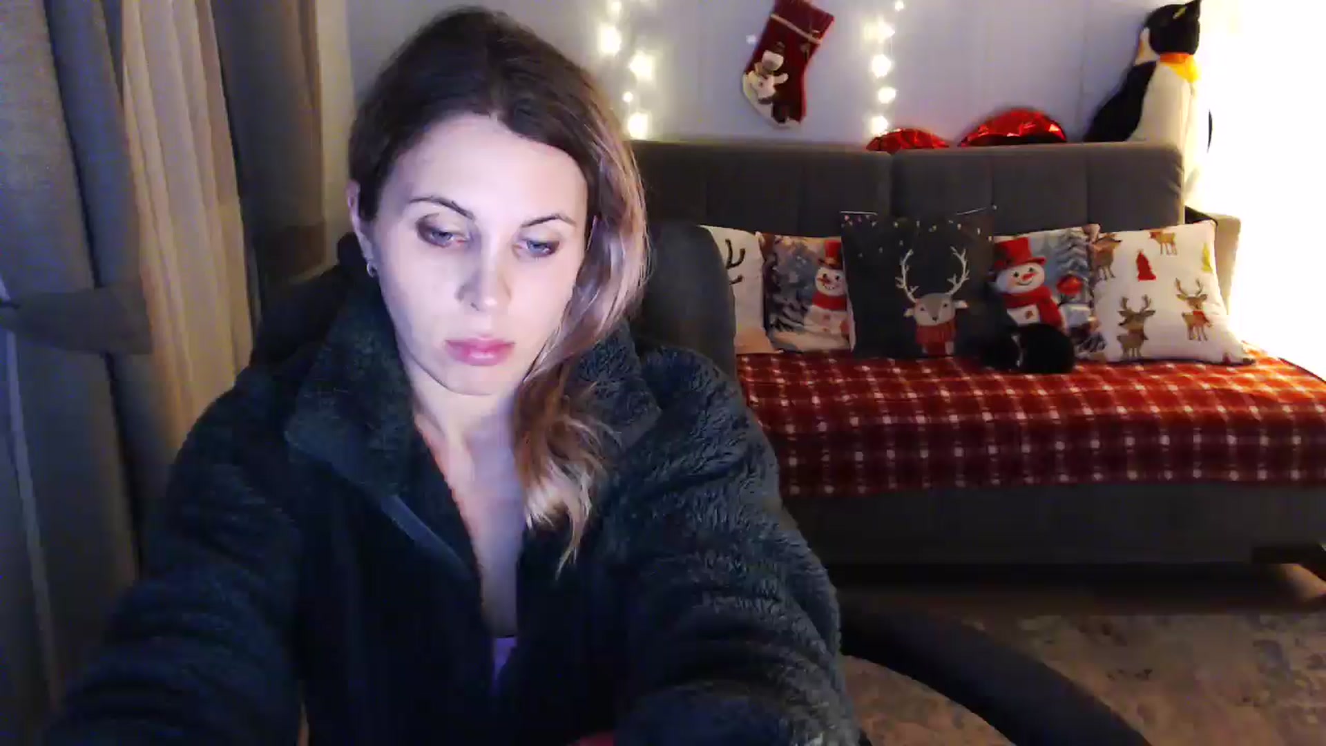 Gallery image thumbnail from Sicille's myfreecams stream on, 01/13/2026, 21:32 image 15 of 20