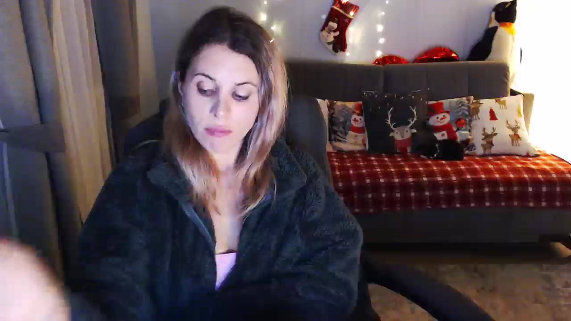 Gallery image thumbnail from Sicille's myfreecams stream on, 01/13/2026, 21:32 image 19 of 20