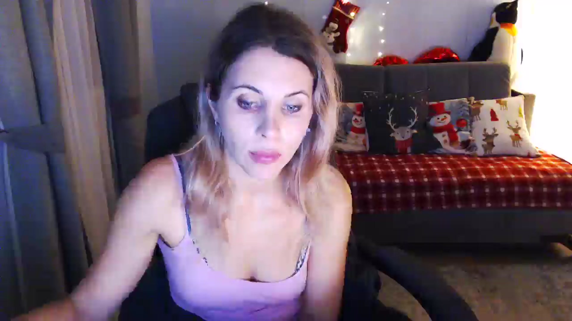Gallery image thumbnail from Sicille's myfreecams stream on, 01/13/2026, 21:32 image 2 of 20