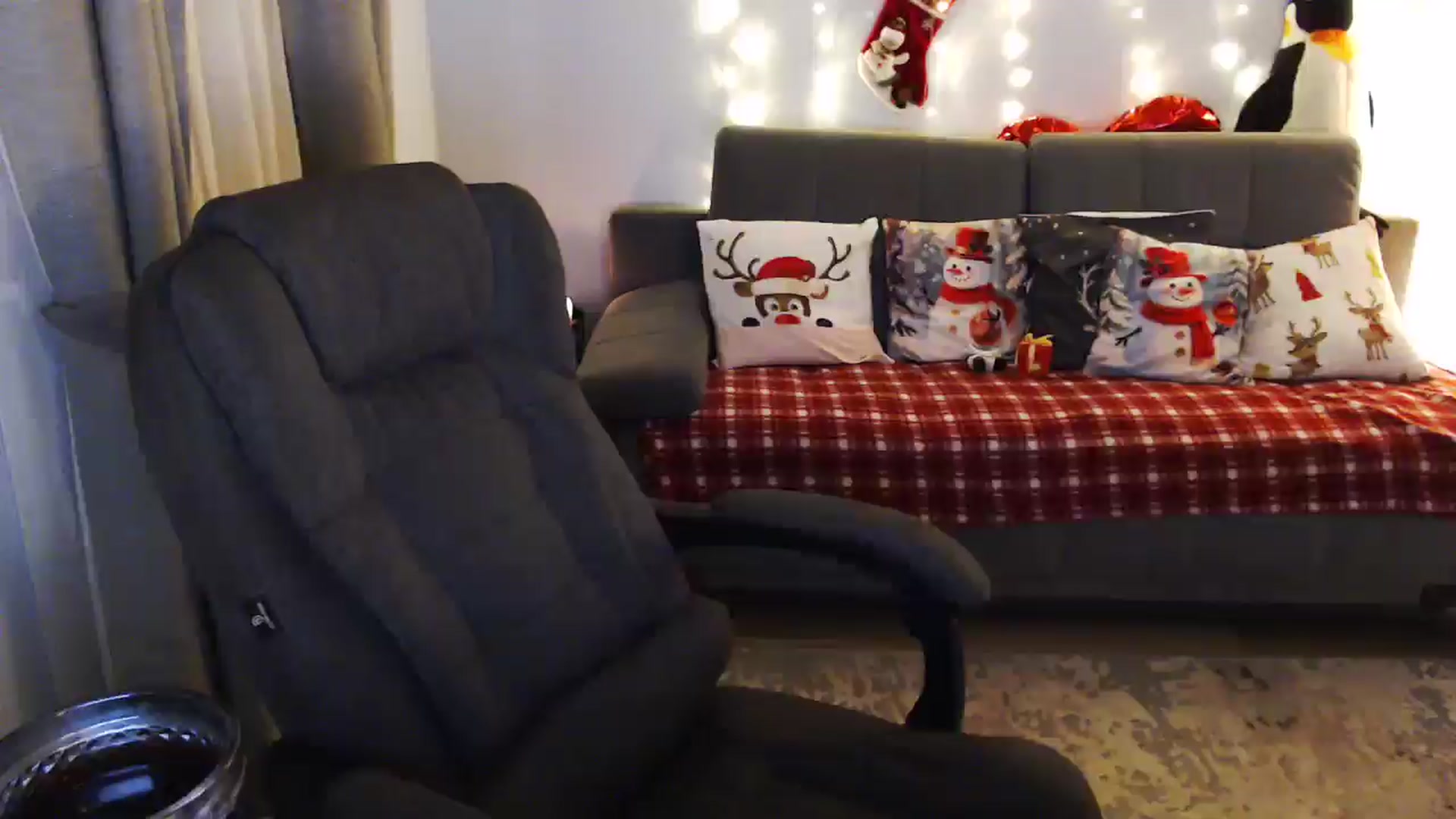 Gallery image thumbnail from Sicille's myfreecams stream on, 01/15/2026, 20:16 image 1 of 20