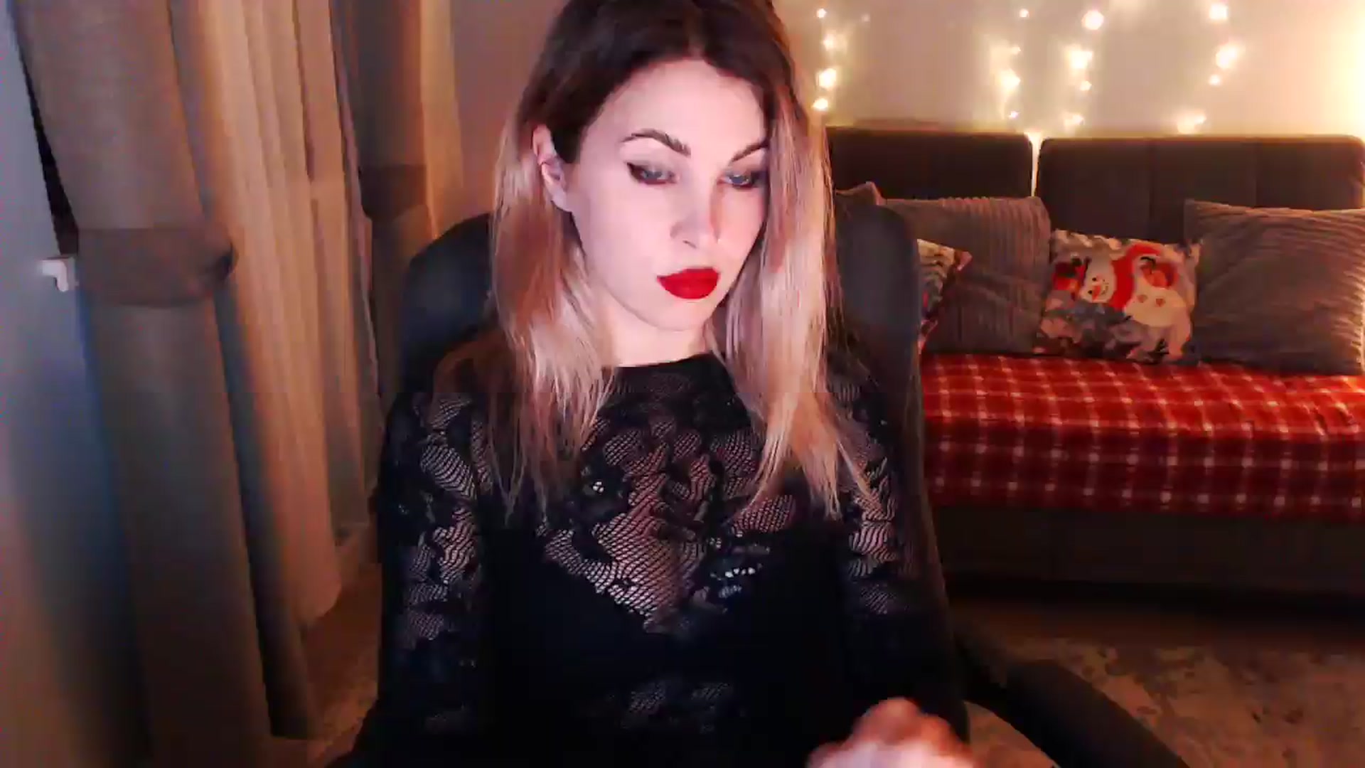 Gallery image thumbnail from Sicille's myfreecams stream on, 02/09/2026, 20:48 image 17 of 20