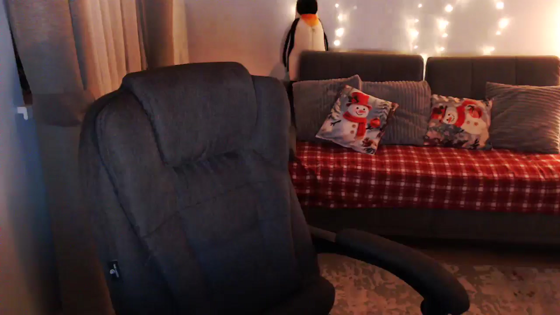 Gallery image thumbnail from Sicille's myfreecams stream on, 02/09/2026, 20:48 image 12 of 20